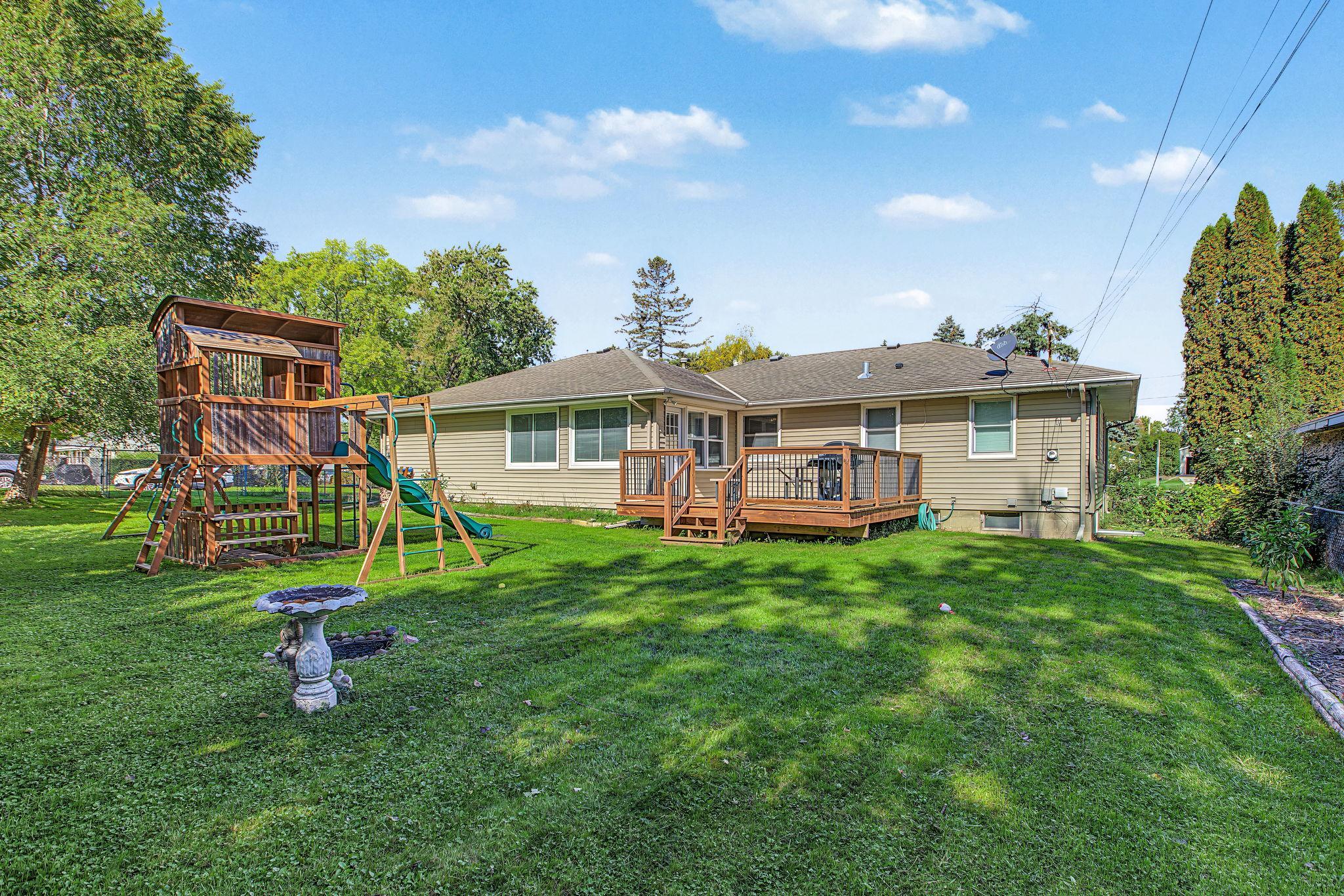 View of Single Family at 410 Thompson Avenue, West Saint Paul - Mike Wilen | Minnesota Team Real Estate