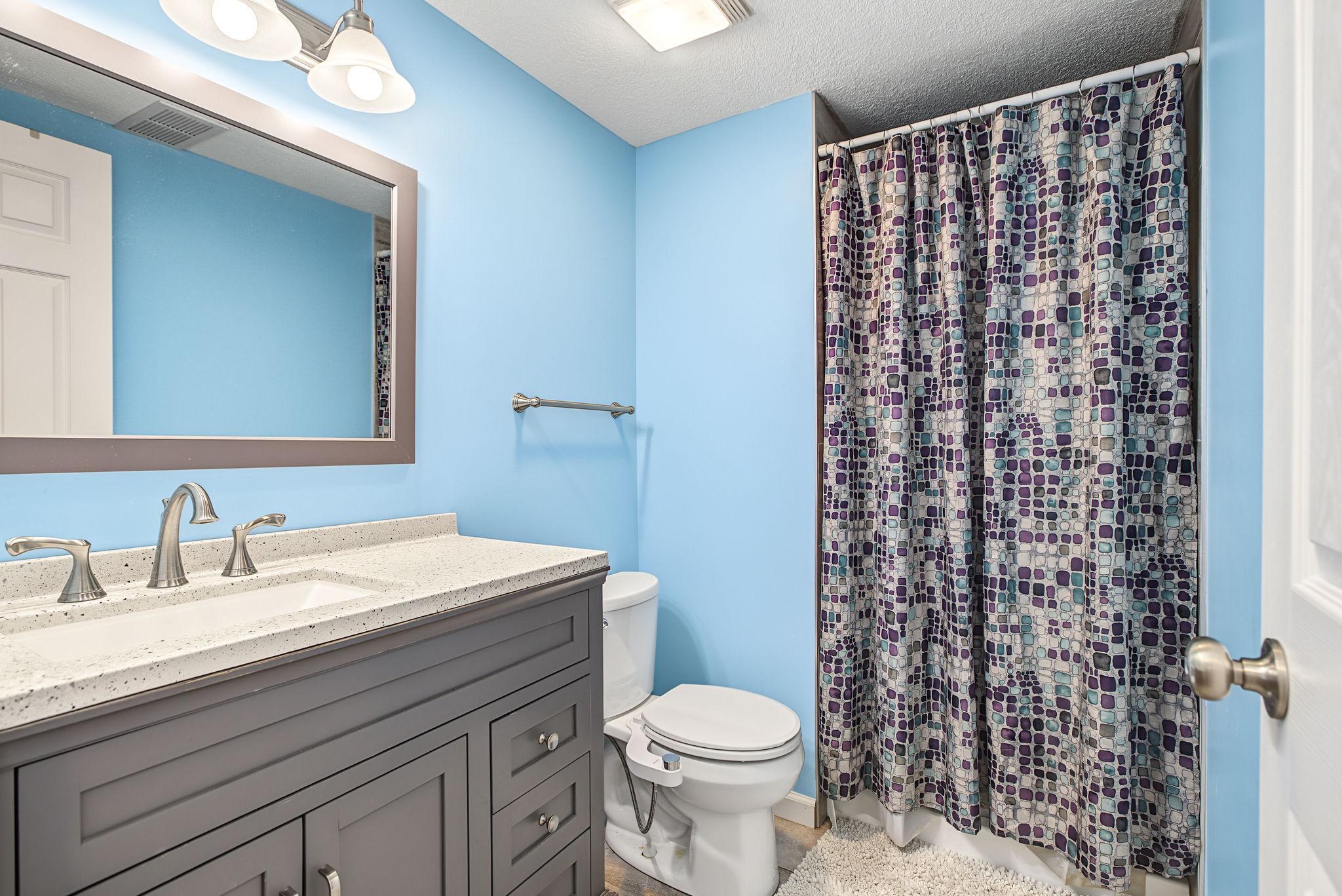 View of Residential at 410 Thompson Avenue, West Saint Paul MN 55118, West Saint Paul (23 of 50) - Mike Wilen | Minnesota Team Real Estate