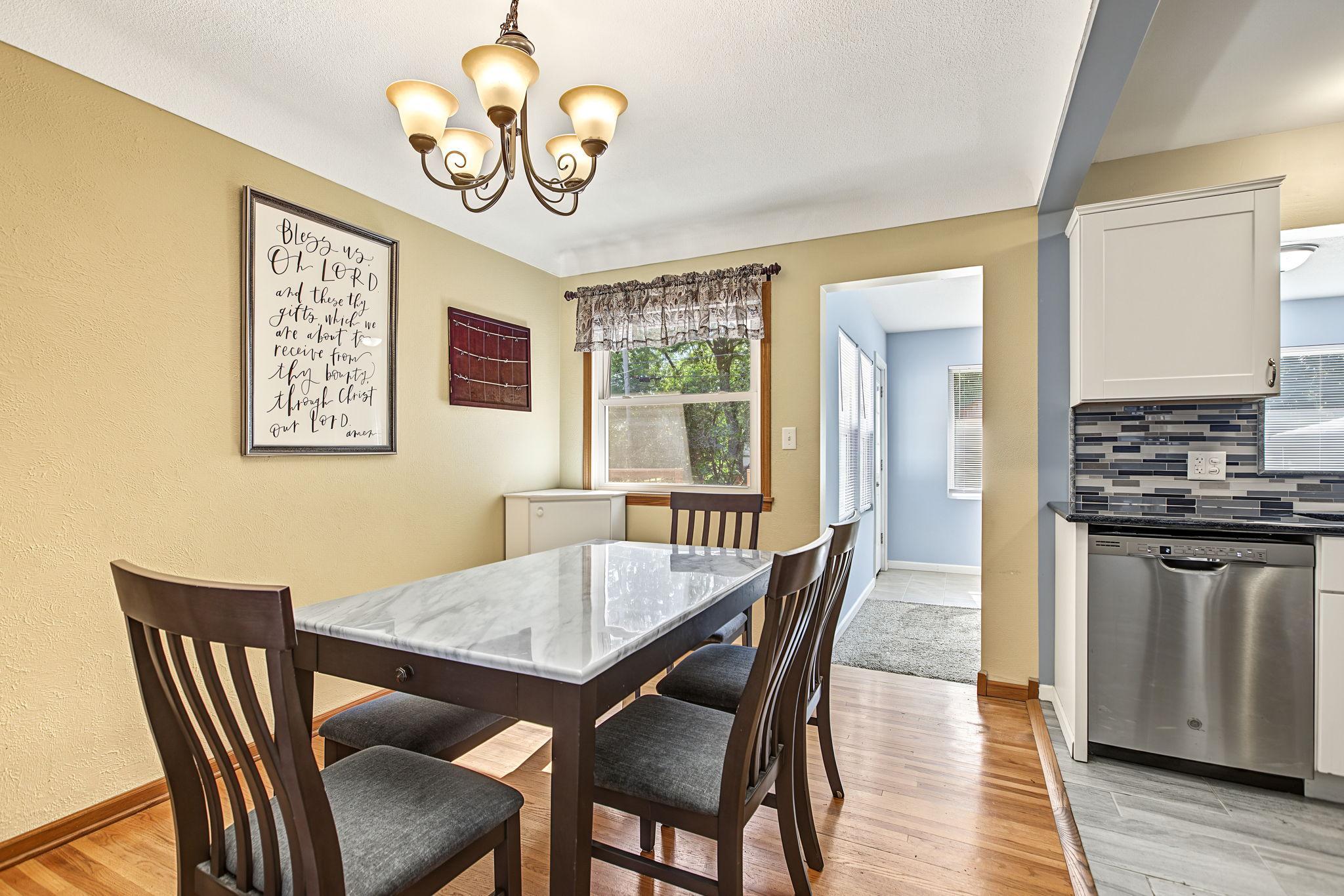 View of Residential at 410 Thompson Avenue, West Saint Paul MN 55118, West Saint Paul (6 of 50) - Mike Wilen | Minnesota Team Real Estate