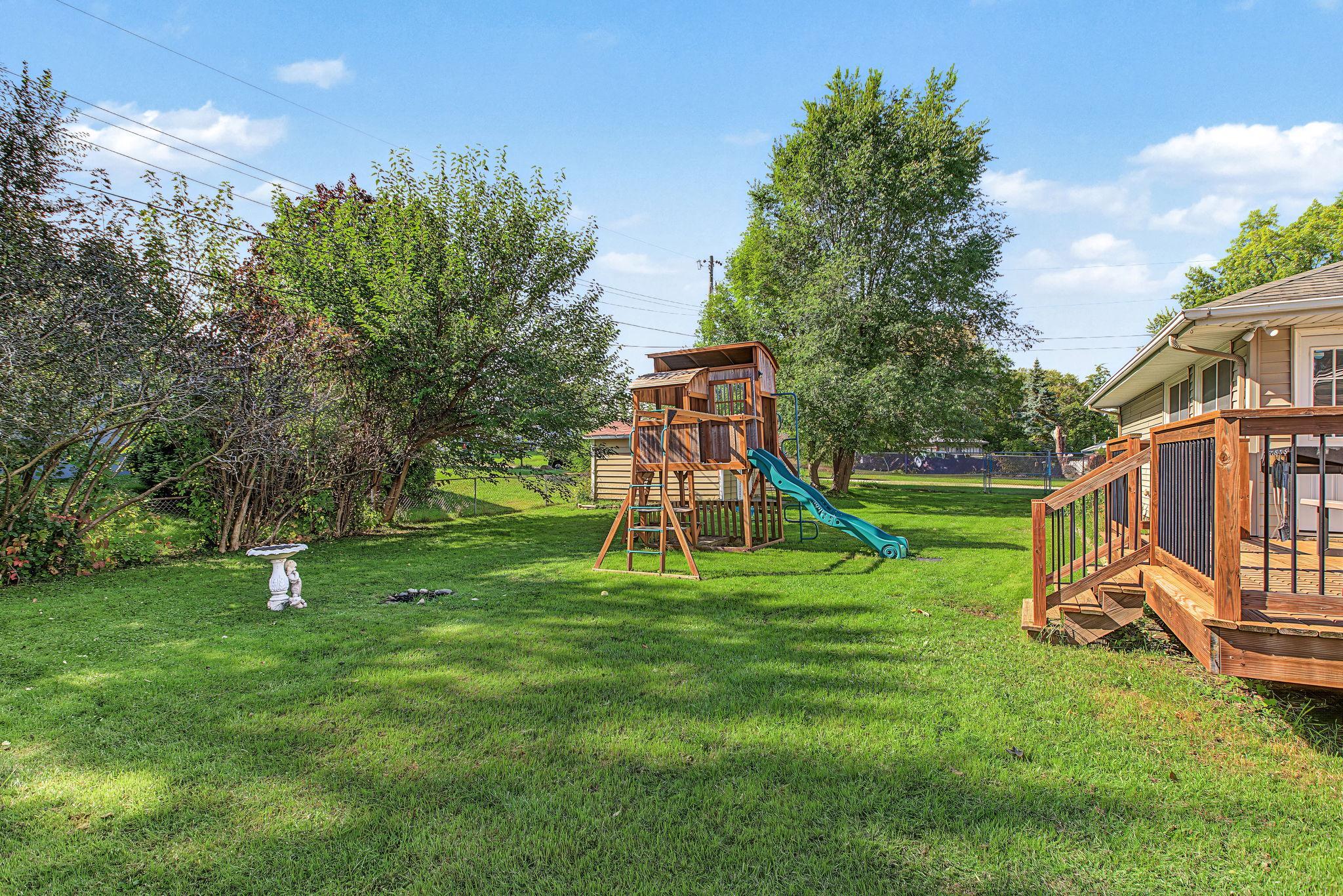 View of Residential at 410 Thompson Avenue, West Saint Paul MN 55118, West Saint Paul (33 of 50) - Mike Wilen | Minnesota Team Real Estate