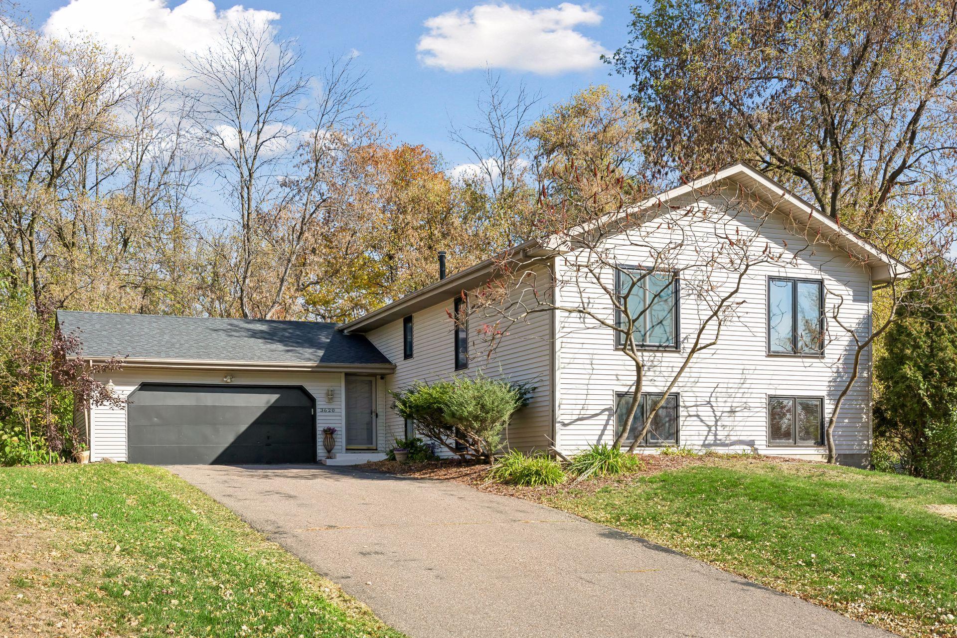 View of Single Family at 3620 Evergreen Lane, Plymouth - Mike Wilen | Minnesota Team Real Estate
