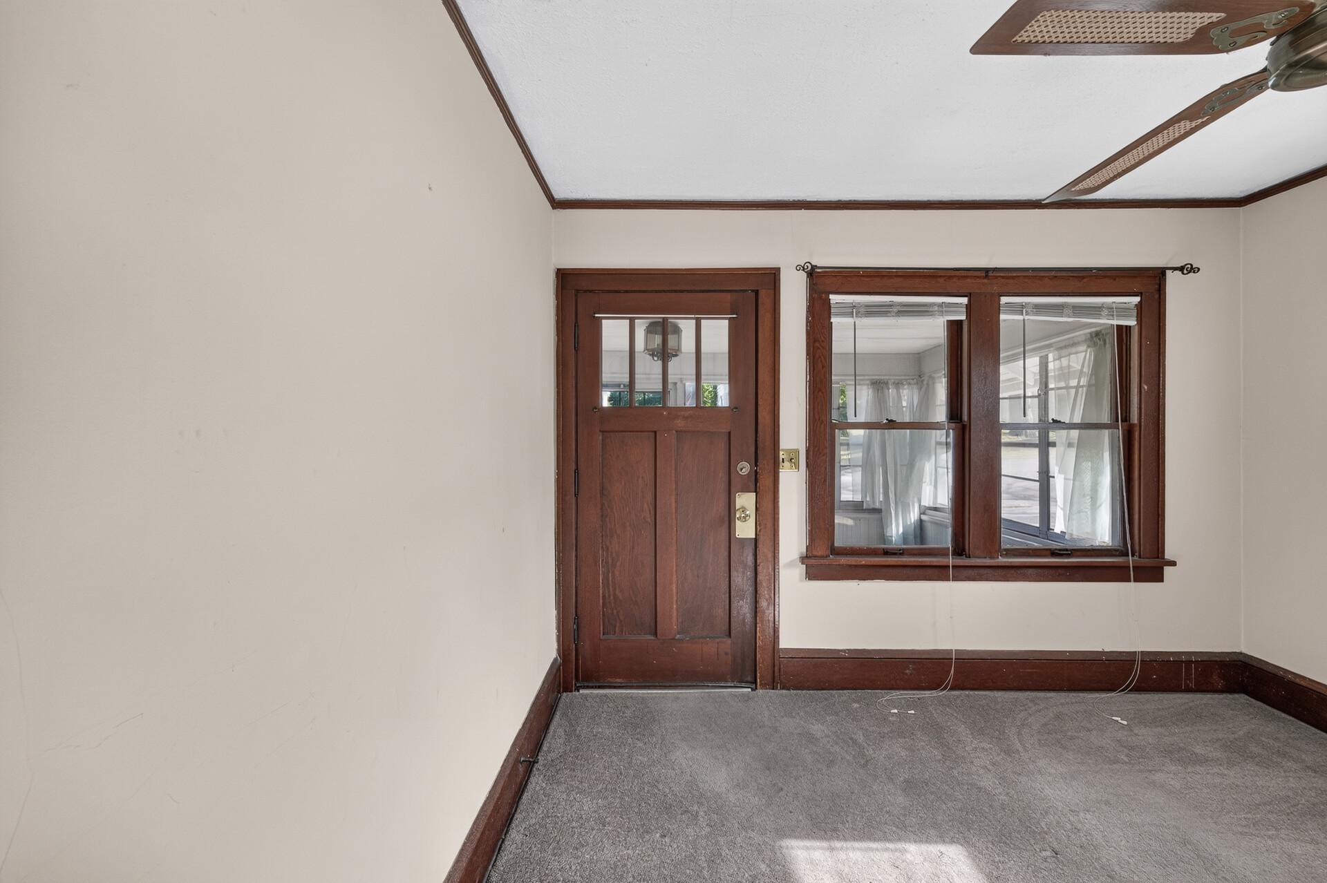 View of Residential at 1095 Humboldt Avenue, West Saint Paul MN 55118, West Saint Paul (6 of 27) - Mike Wilen | Minnesota Team Real Estate