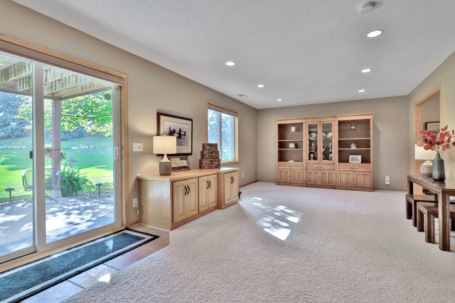 View of Residential at 10279 Lancaster Bay, Woodbury MN 55129, Woodbury (50 of 79) - Mike Wilen | Minnesota Team Real Estate