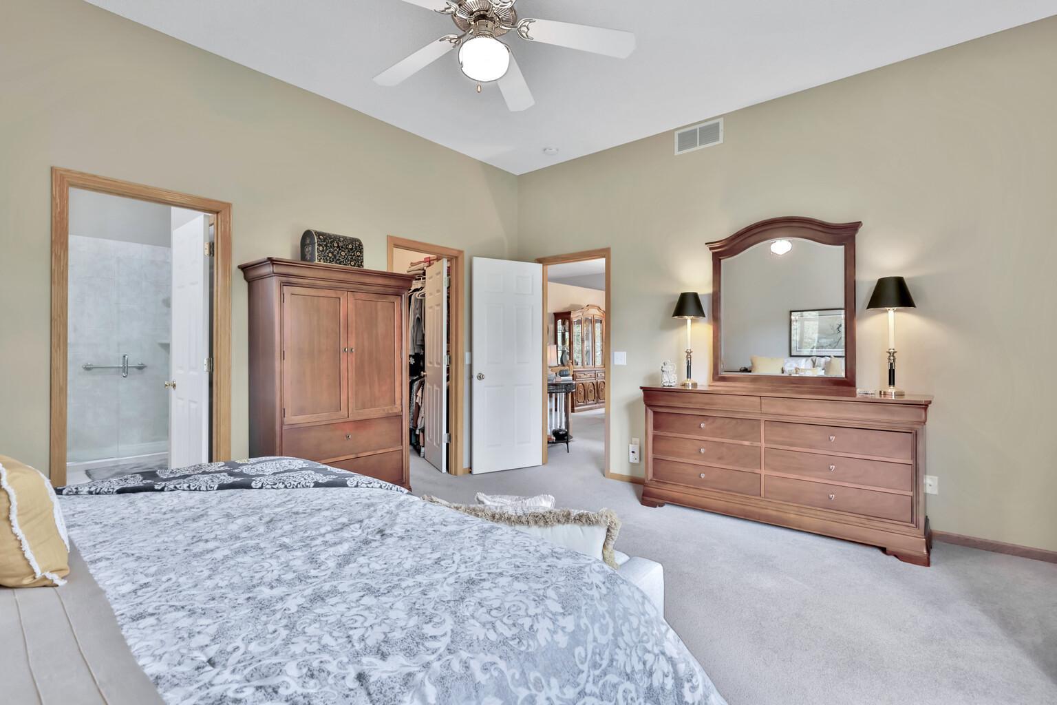 View of Residential at 10279 Lancaster Bay, Woodbury MN 55129, Woodbury (36 of 79) - Mike Wilen | Minnesota Team Real Estate