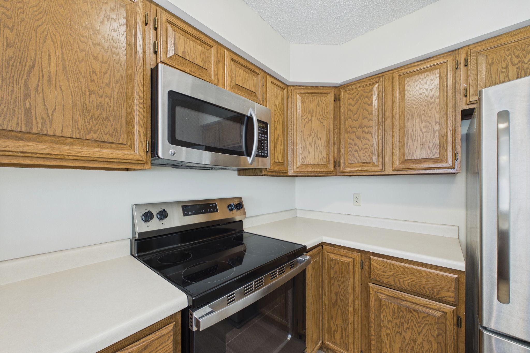 View of Residential at 1392 Carling Drive #208, Saint Paul MN 55108, Saint Paul (11 of 26) - Mike Wilen | Minnesota Team Real Estate