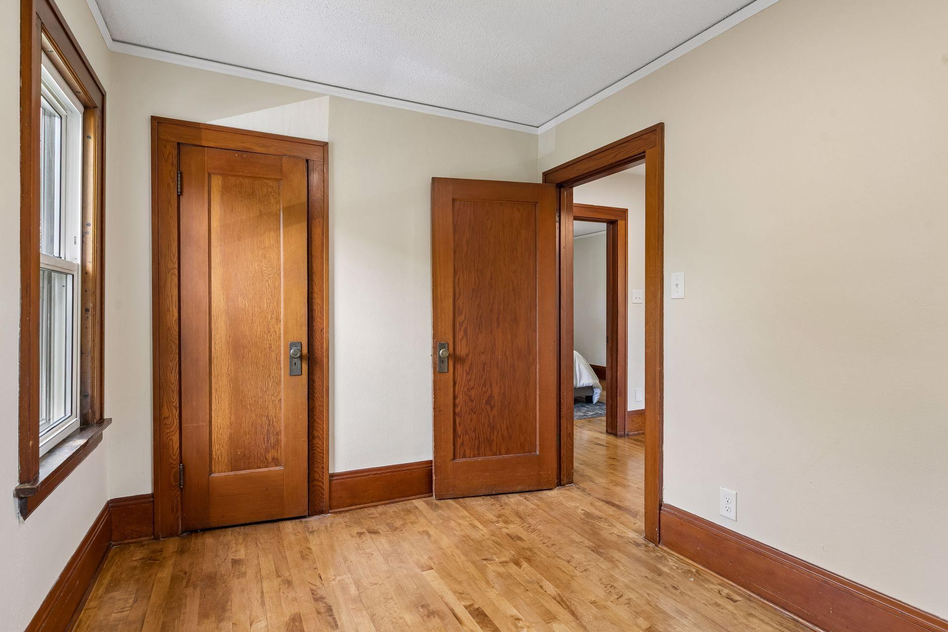 View of Residential at 1078 Edmund Avenue, Saint Paul MN 55104, Saint Paul (24 of 40) - Mike Wilen | Minnesota Team Real Estate