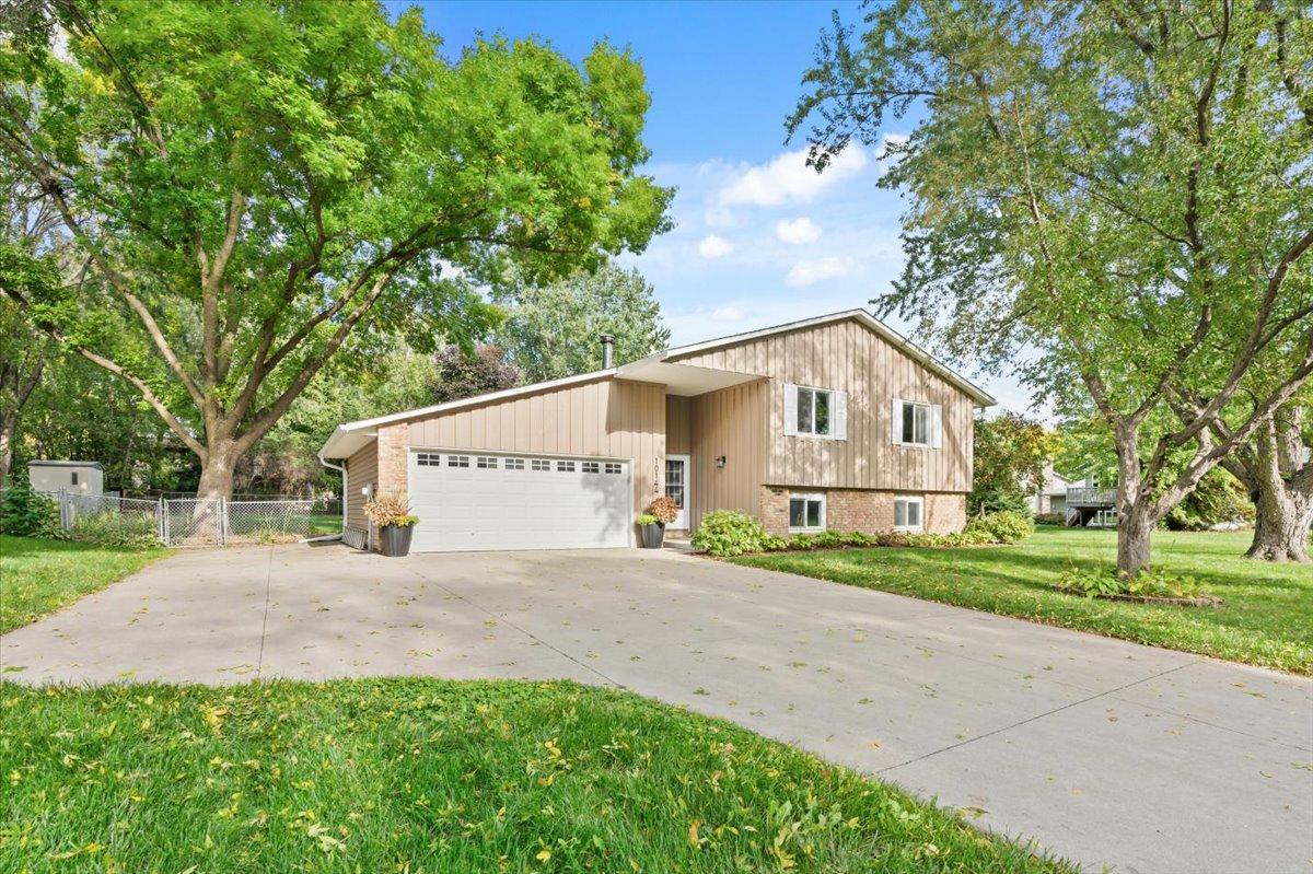 View of Residential at 10144 Boundary Creek Terrace, Maple Grove MN 55369, Maple Grove (55 of 59) - Mike Wilen | Minnesota Team Real Estate