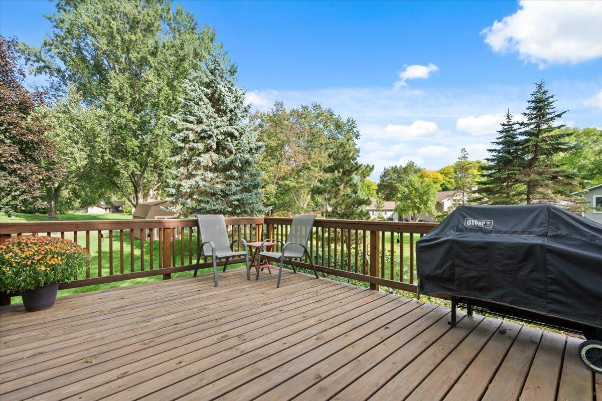 View of Residential at 10144 Boundary Creek Terrace, Maple Grove MN 55369, Maple Grove (43 of 59) - Mike Wilen | Minnesota Team Real Estate