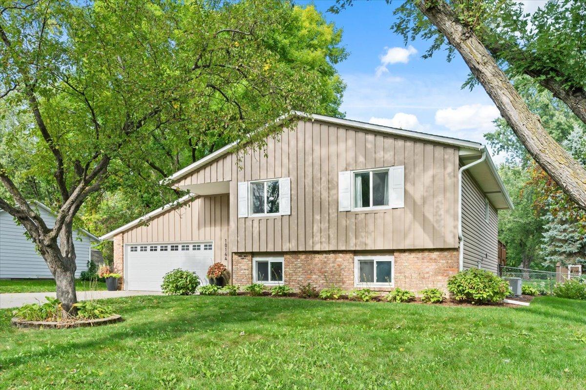 View of Residential at 10144 Boundary Creek Terrace, Maple Grove MN 55369, Maple Grove (54 of 59) - Mike Wilen | Minnesota Team Real Estate