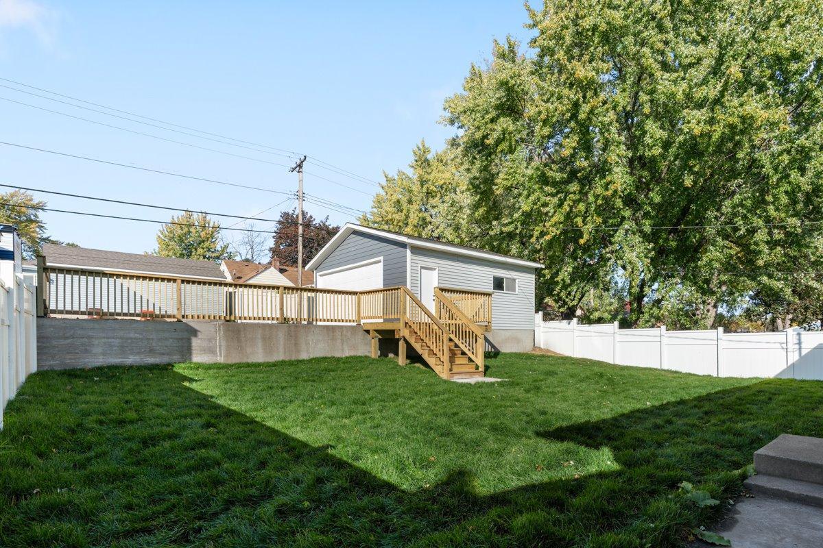View of Residential at 1224 6th Avenue, South Saint Paul MN 55075, South Saint Paul (42 of 47) - Mike Wilen | Minnesota Team Real Estate