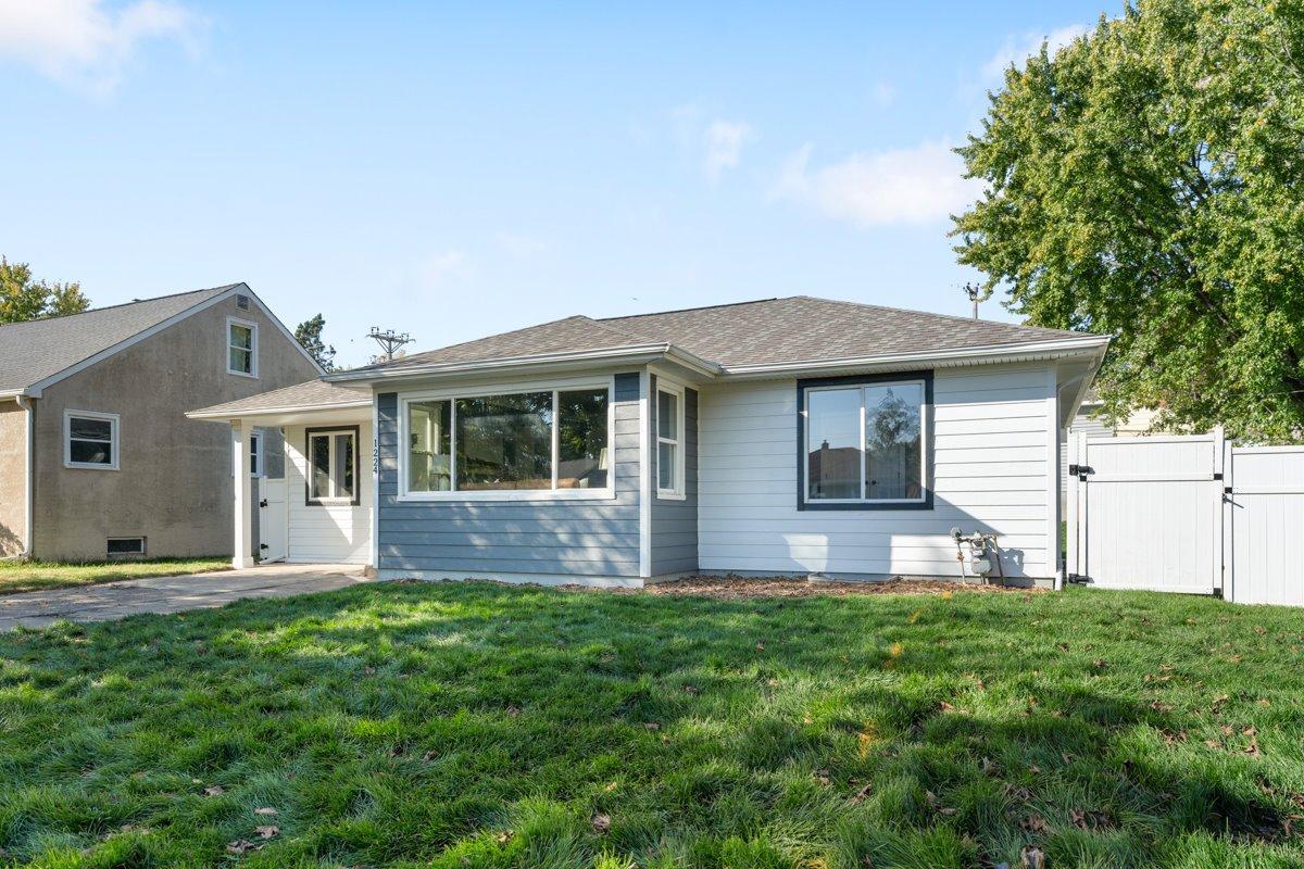 View of Single Family at 1224 6th Avenue, South Saint Paul - Mike Wilen | Minnesota Team Real Estate
