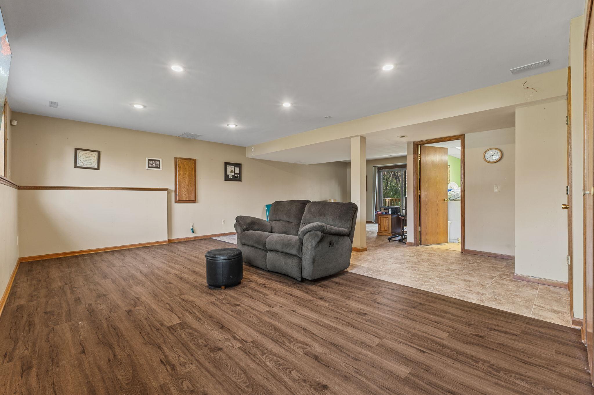 View of Residential at 14884 Tealwood Court, Eden Prairie MN 55347, Eden Prairie (33 of 63) - Mike Wilen | Minnesota Team Real Estate