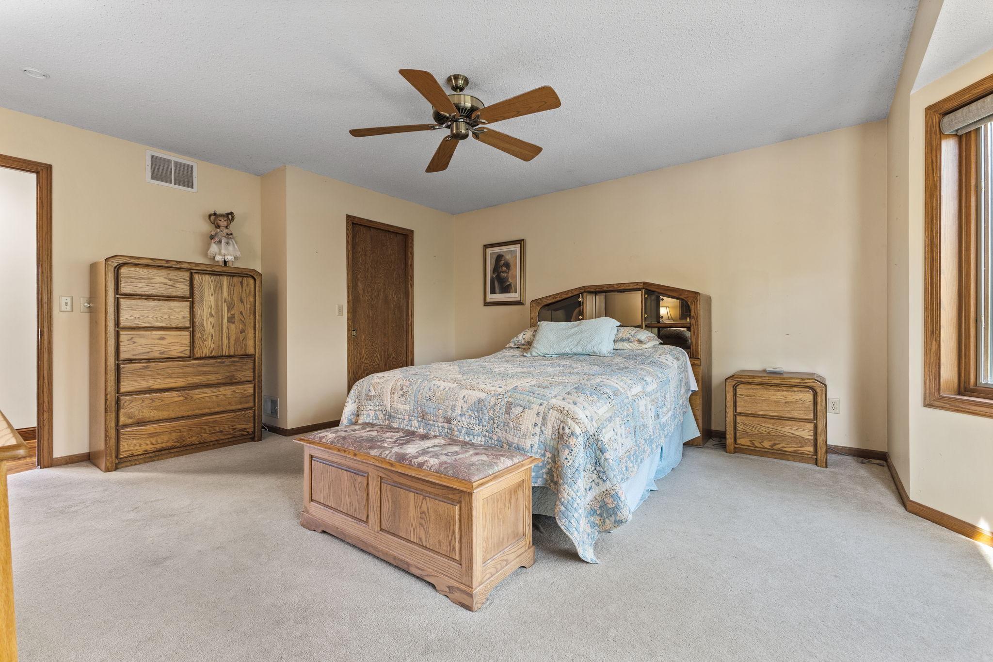 View of Residential at 14884 Tealwood Court, Eden Prairie MN 55347, Eden Prairie (29 of 63) - Mike Wilen | Minnesota Team Real Estate