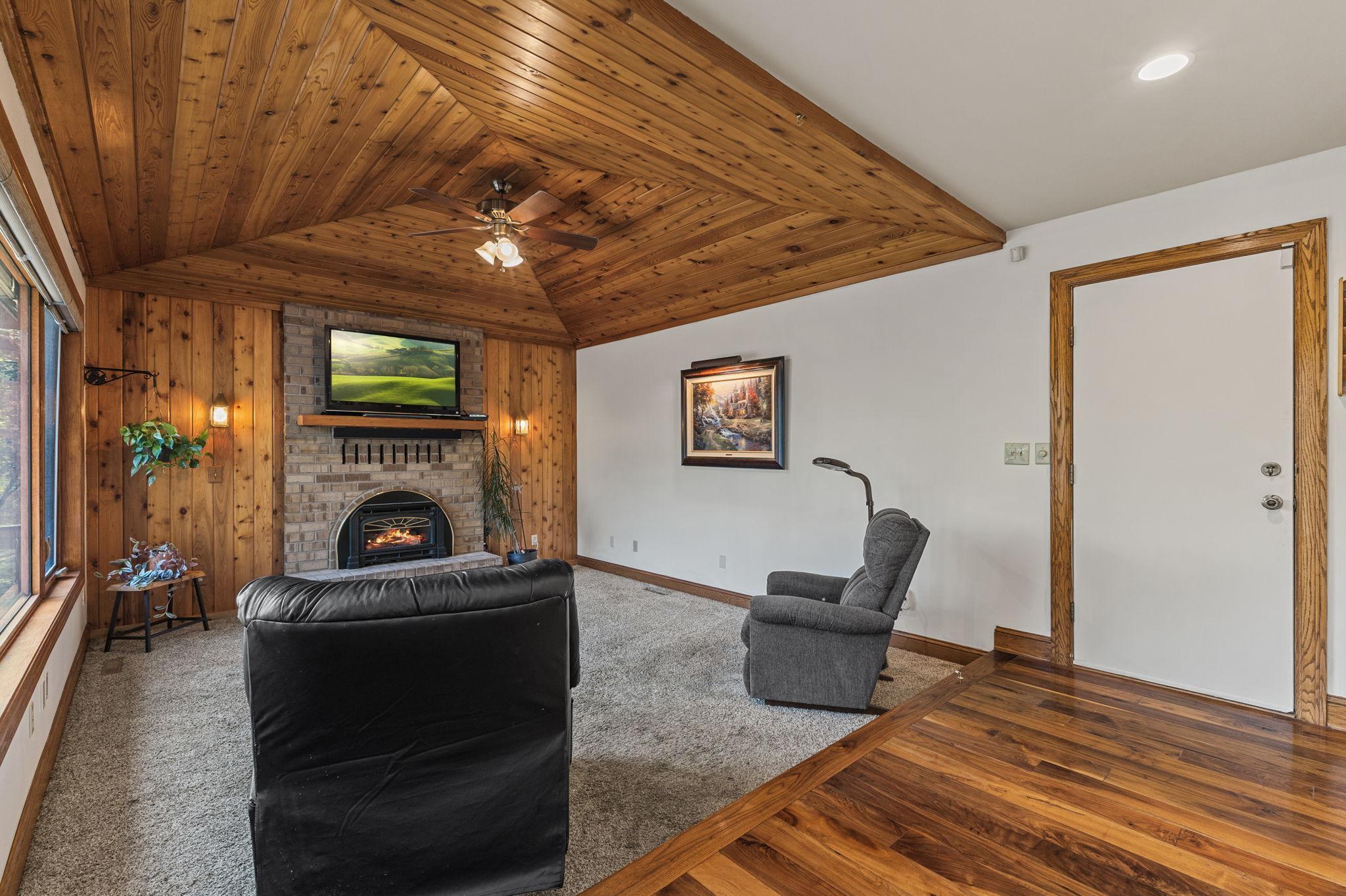 View of Residential at 14884 Tealwood Court, Eden Prairie MN 55347, Eden Prairie (21 of 63) - Mike Wilen | Minnesota Team Real Estate