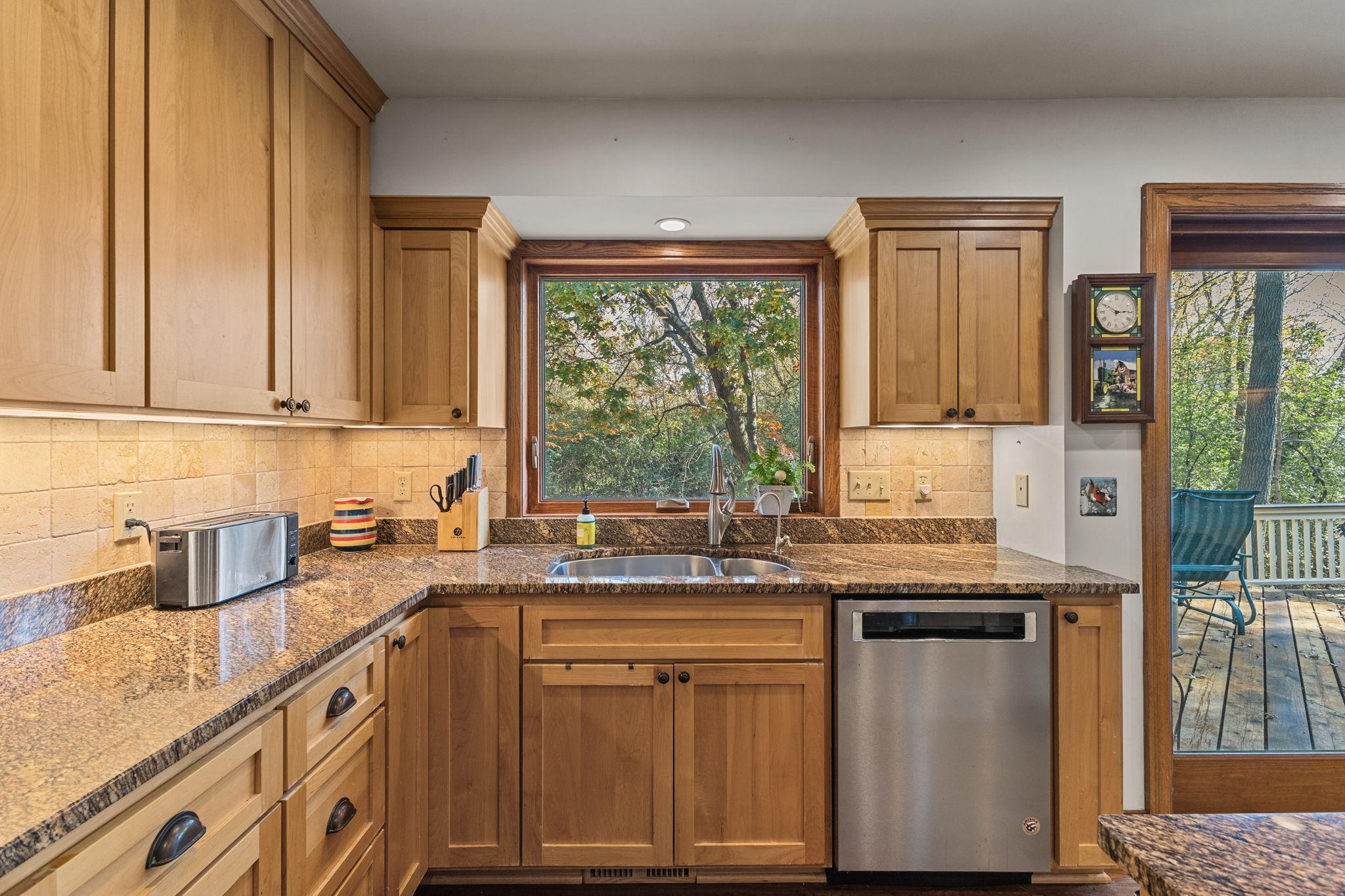 View of Residential at 14884 Tealwood Court, Eden Prairie MN 55347, Eden Prairie (16 of 63) - Mike Wilen | Minnesota Team Real Estate