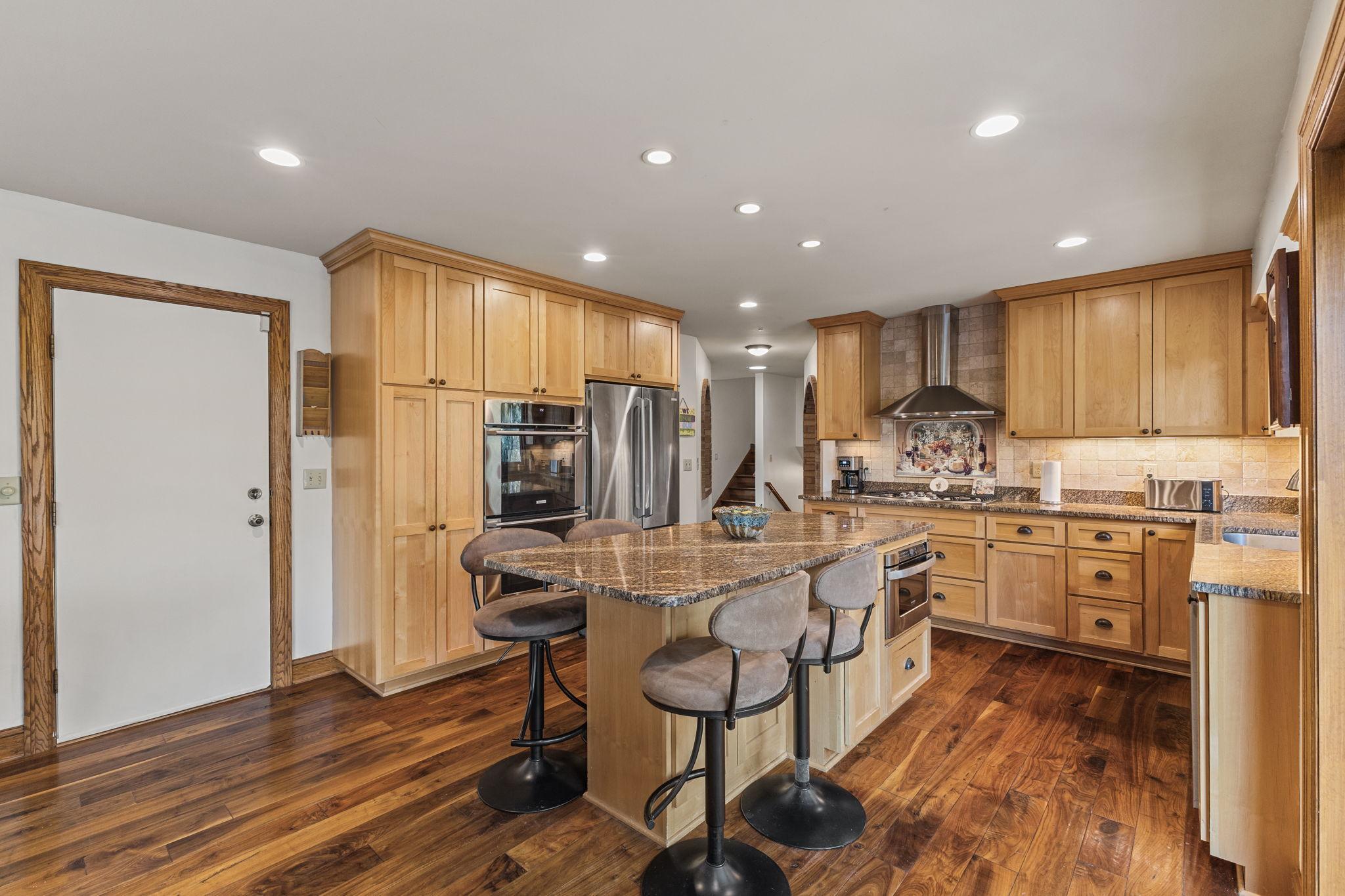 View of Residential at 14884 Tealwood Court, Eden Prairie MN 55347, Eden Prairie (15 of 63) - Mike Wilen | Minnesota Team Real Estate