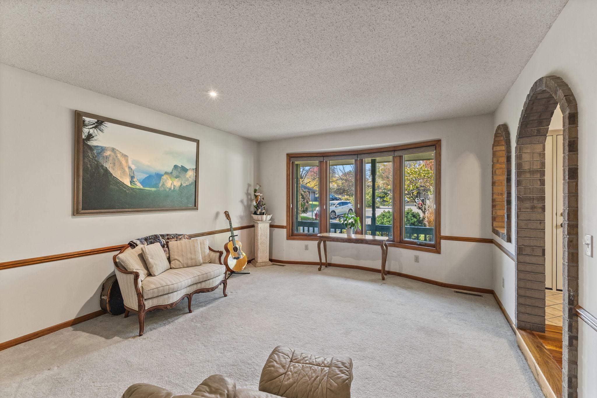 View of Residential at 14884 Tealwood Court, Eden Prairie MN 55347, Eden Prairie (6 of 63) - Mike Wilen | Minnesota Team Real Estate