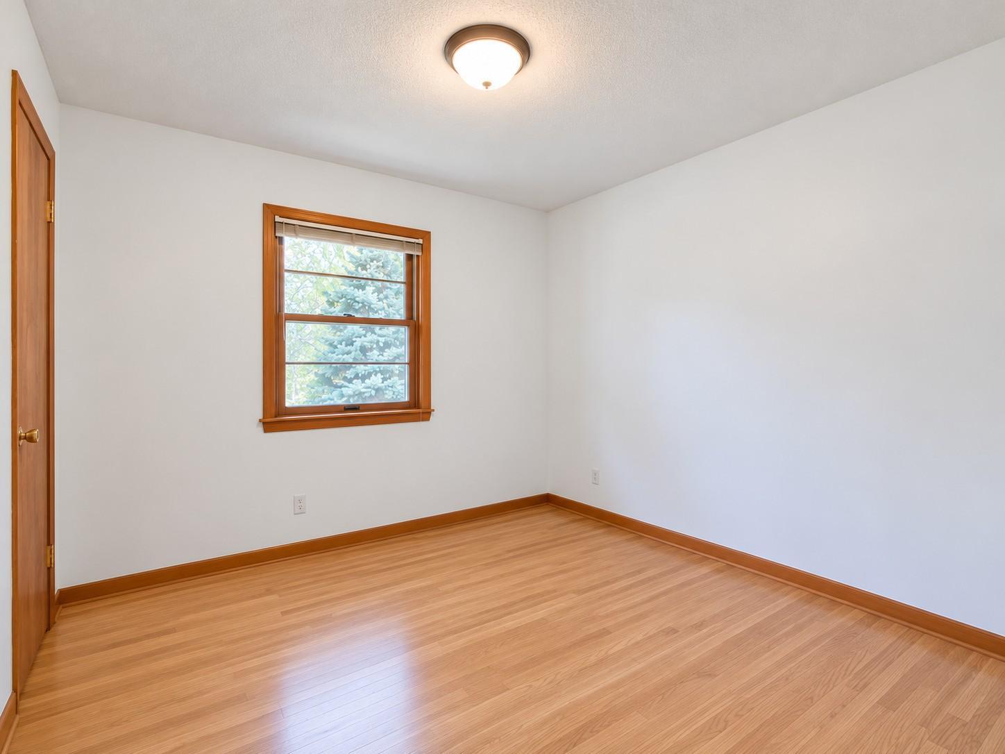 View of Residential at 21 Farrell Street, Maplewood MN 55119, Maplewood (7 of 16) - Mike Wilen | Minnesota Team Real Estate