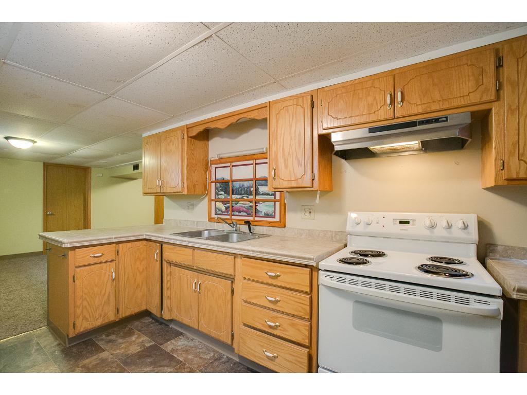 View of Residential at 21 Farrell Street, Maplewood MN 55119, Maplewood (13 of 16) - Mike Wilen | Minnesota Team Real Estate