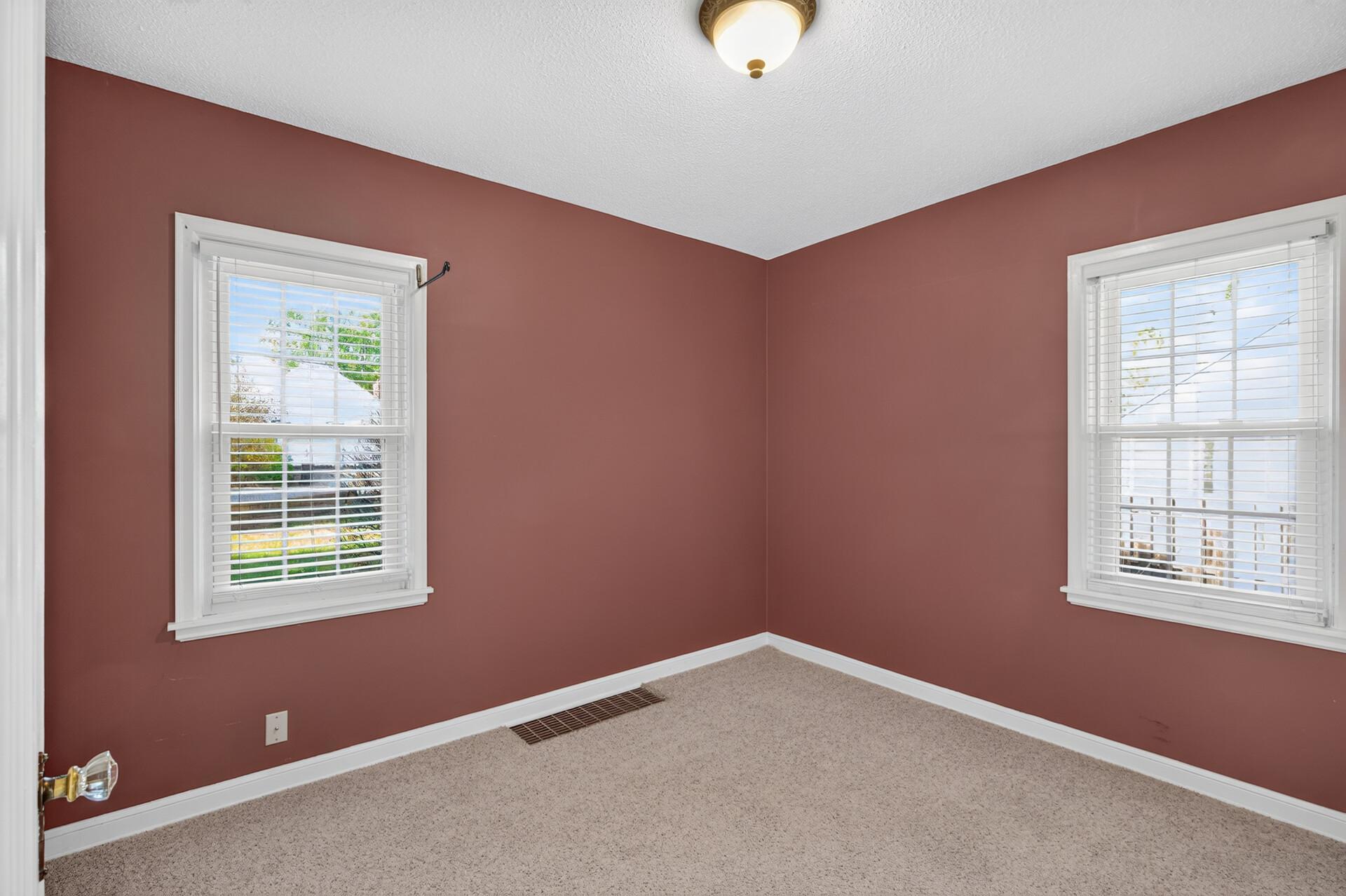 View of Residential at 3106 Hayes Street, Minneapolis MN 55418, Minneapolis (5 of 43) - Mike Wilen | Minnesota Team Real Estate