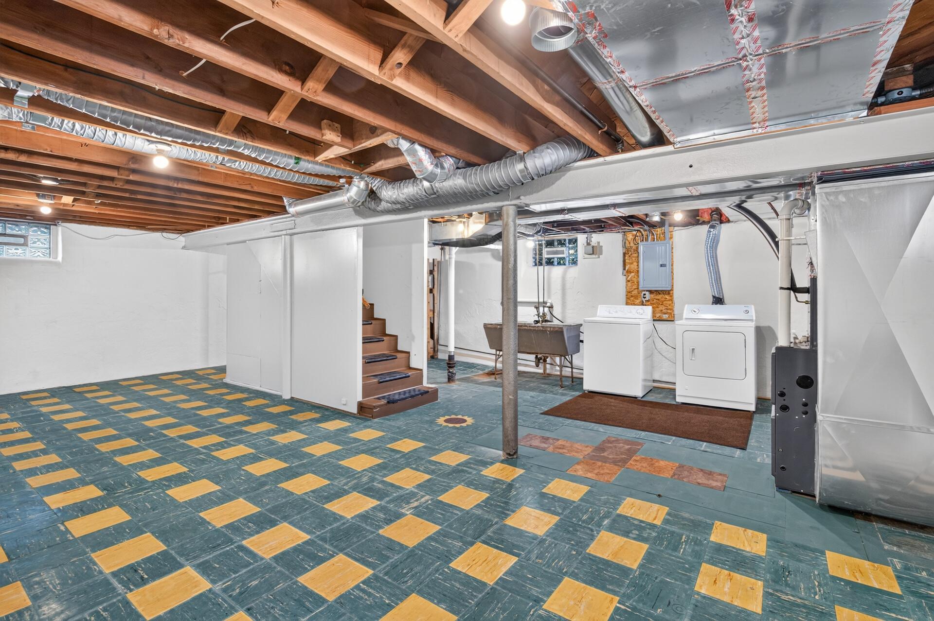 View of Residential at 3106 Hayes Street, Minneapolis MN 55418, Minneapolis (28 of 43) - Mike Wilen | Minnesota Team Real Estate