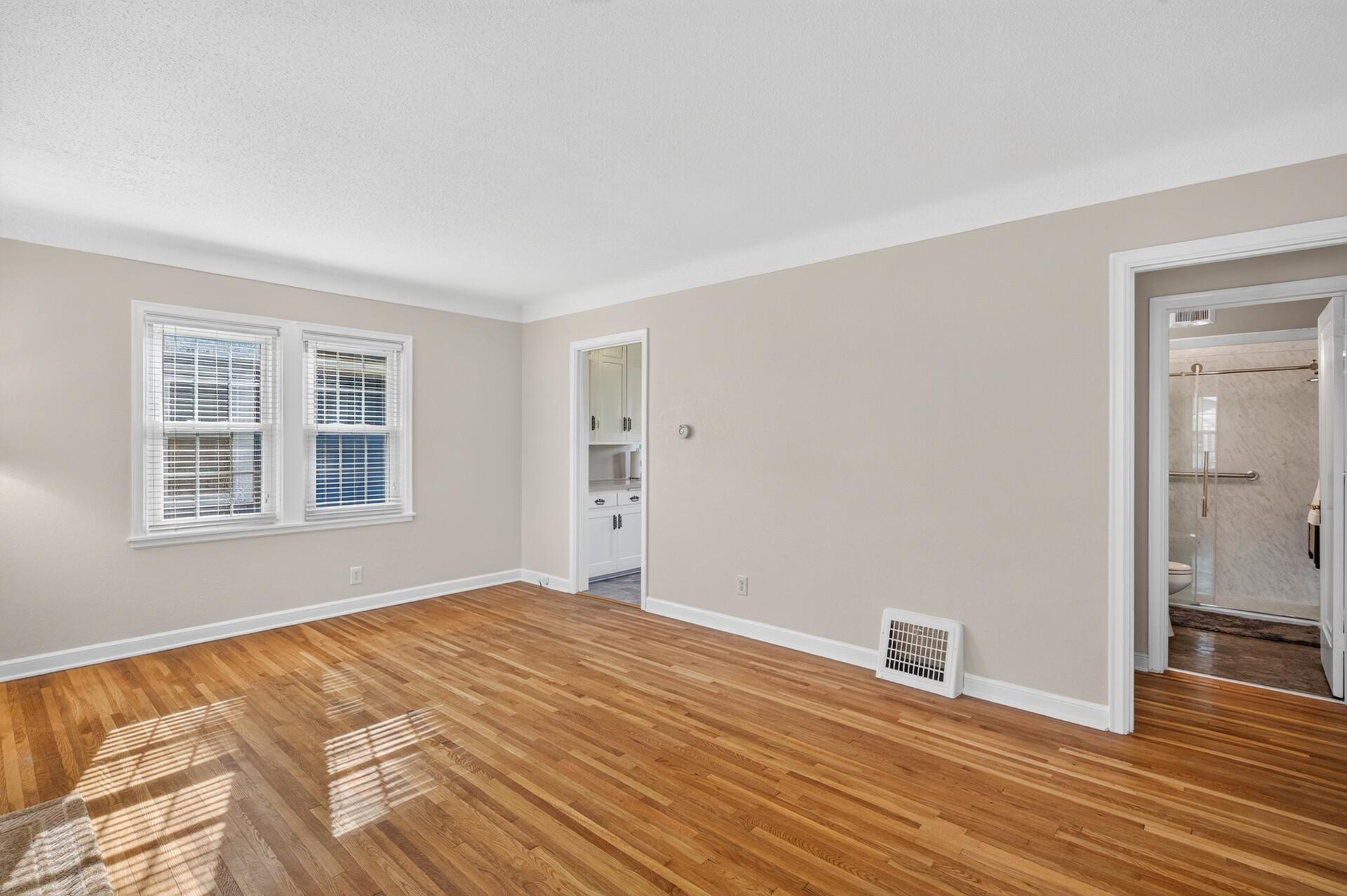 View of Residential at 3106 Hayes Street, Minneapolis MN 55418, Minneapolis (12 of 43) - Mike Wilen | Minnesota Team Real Estate