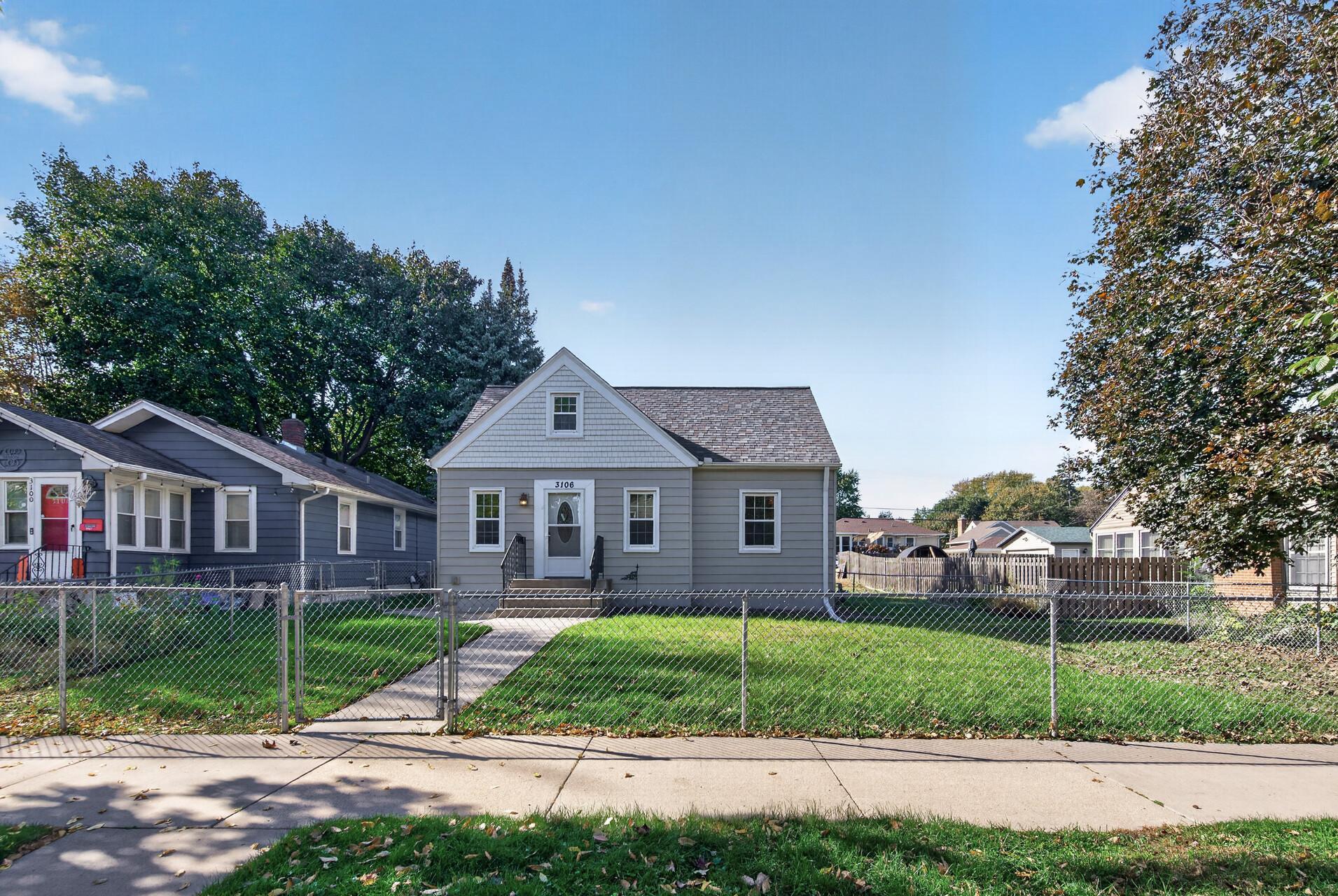 View of Residential at 3106 Hayes Street, Minneapolis MN 55418, Minneapolis (32 of 43) - Mike Wilen | Minnesota Team Real Estate