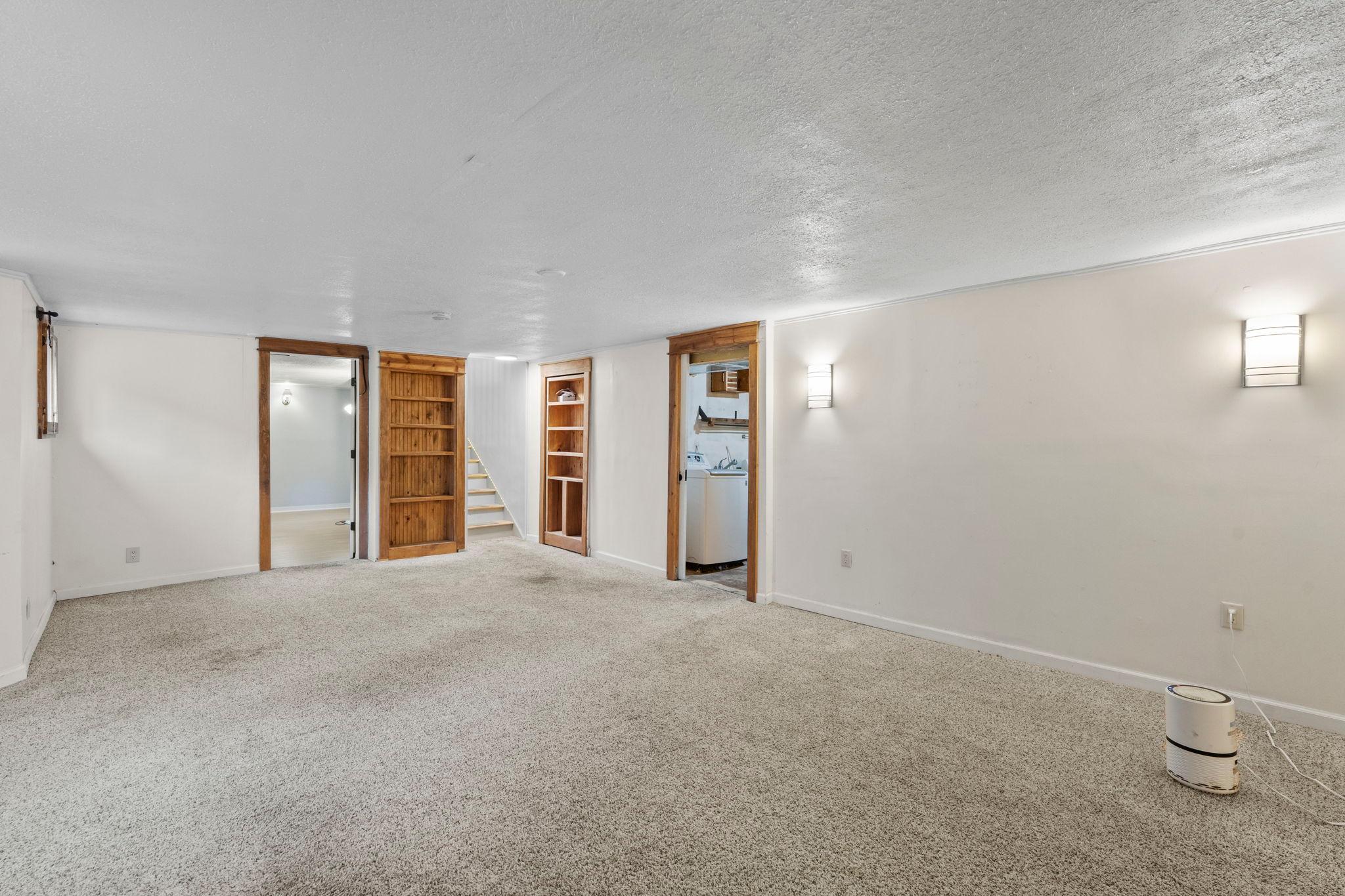 View of Residential Income at 700 Summit Avenue, Saint Paul MN 55105, Saint Paul (26 of 84) - Mike Wilen | Minnesota Team Real Estate