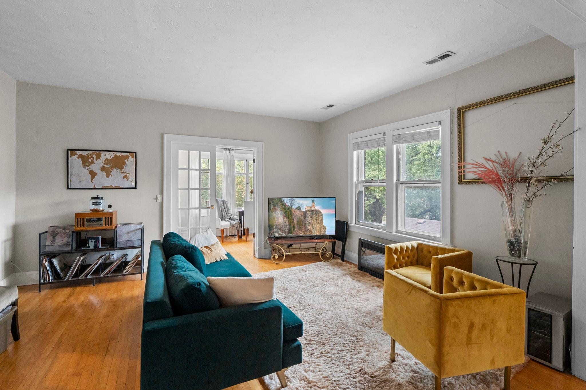 View of Residential Income at 700 Summit Avenue, Saint Paul MN 55105, Saint Paul (37 of 84) - Mike Wilen | Minnesota Team Real Estate