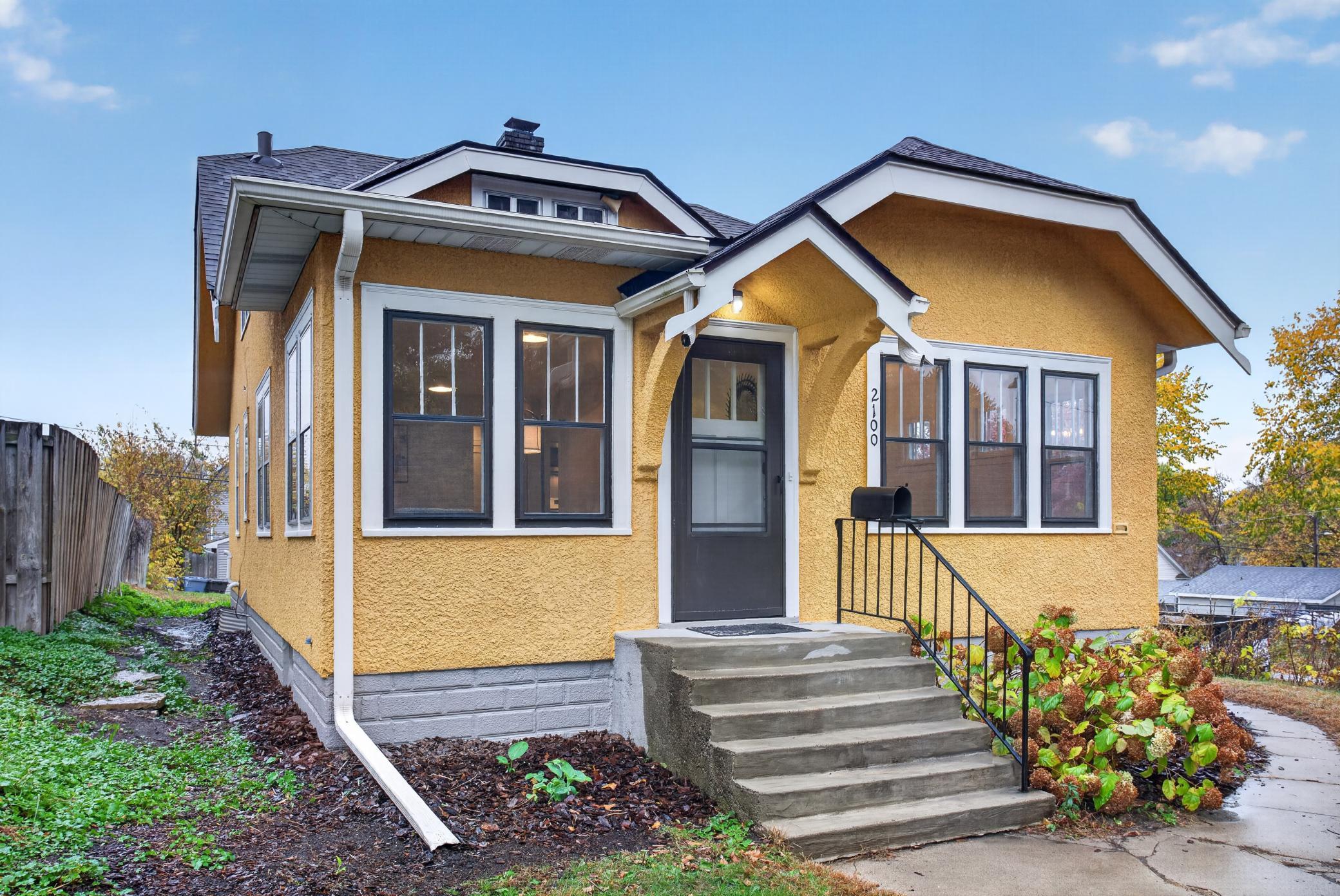 View of Residential at 2100 Sheridan Avenue, Minneapolis MN 55411, Minneapolis (30 of 35) - Mike Wilen | Minnesota Team Real Estate