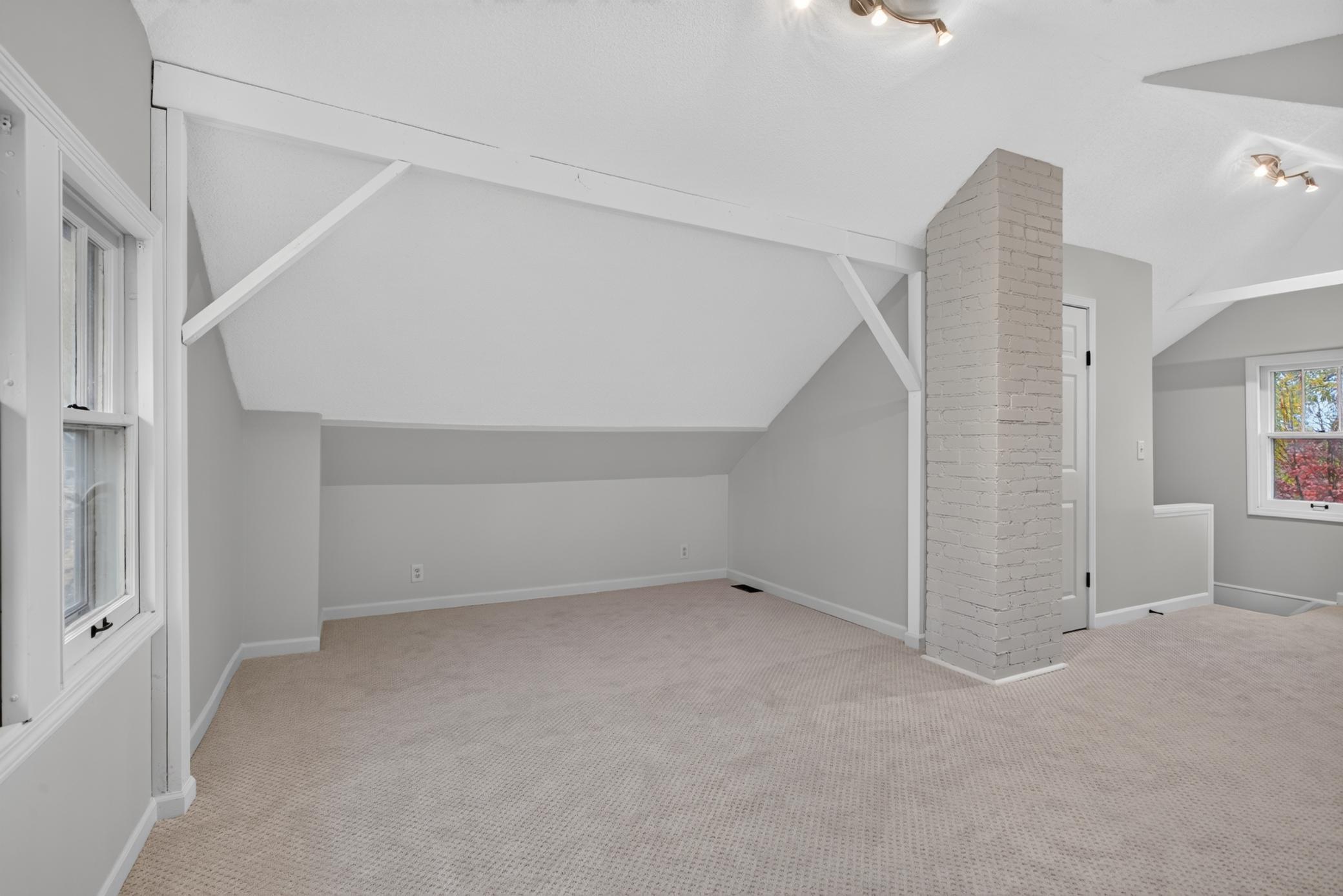 View of Residential at 2100 Sheridan Avenue, Minneapolis MN 55411, Minneapolis (22 of 35) - Mike Wilen | Minnesota Team Real Estate