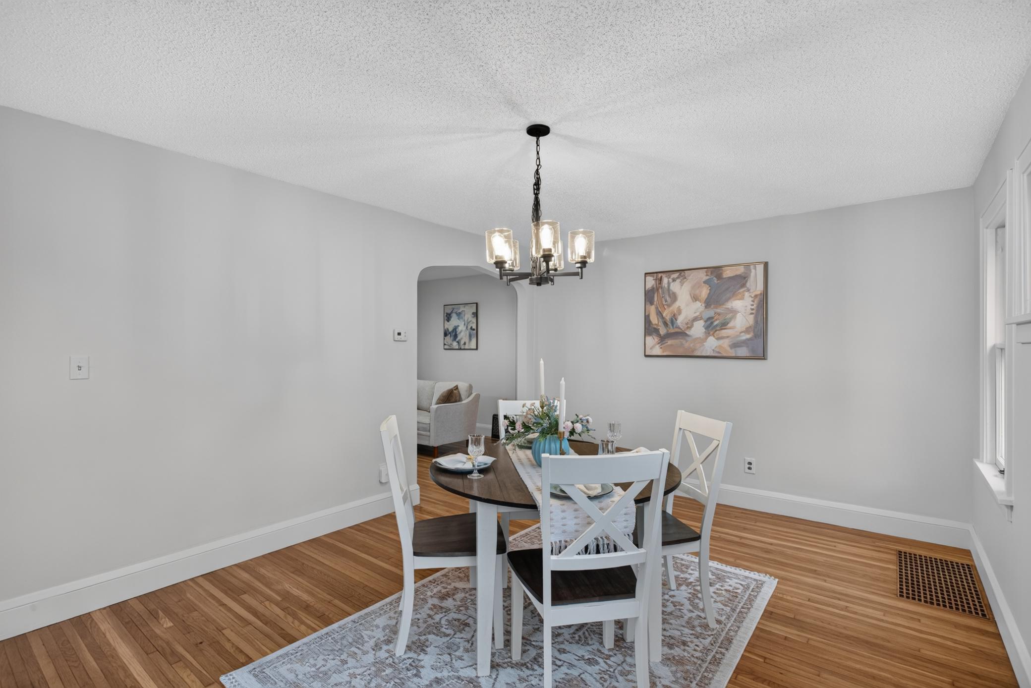 View of Residential at 2100 Sheridan Avenue, Minneapolis MN 55411, Minneapolis (10 of 35) - Mike Wilen | Minnesota Team Real Estate