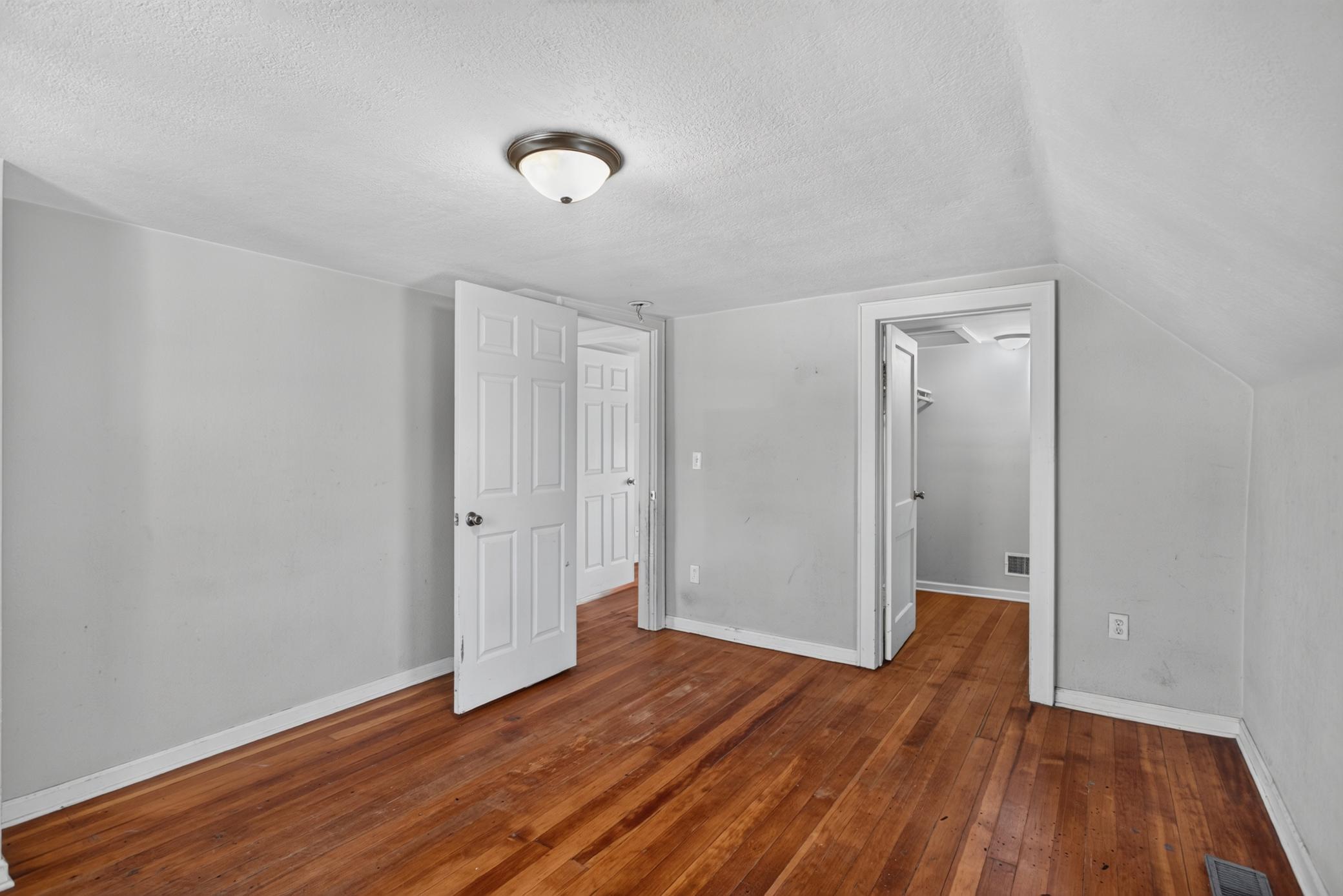 View of Residential at 893 Scheffer Avenue, Saint Paul MN 55102, Saint Paul (15 of 29) - Mike Wilen | Minnesota Team Real Estate