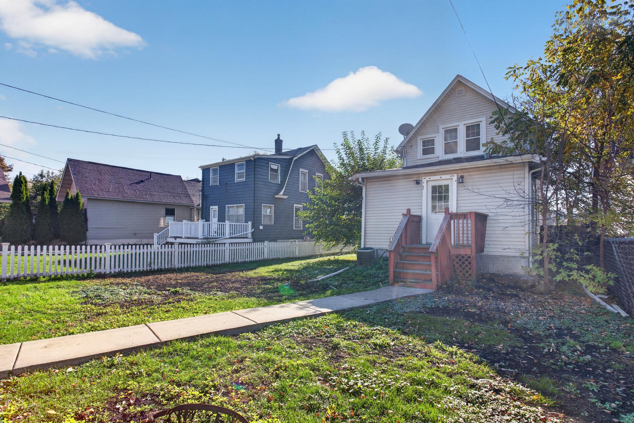 View of Residential at 893 Scheffer Avenue, Saint Paul MN 55102, Saint Paul (23 of 29) - Mike Wilen | Minnesota Team Real Estate