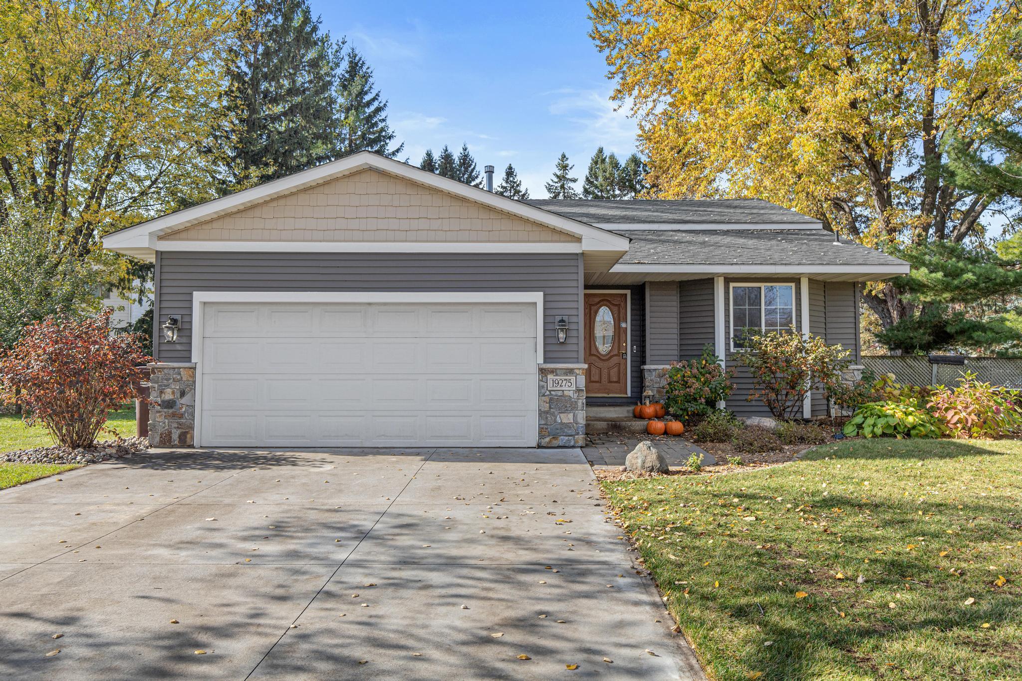 View of Single Family at 19275 Eureka Avenue, Farmington - Mike Wilen | Minnesota Team Real Estate