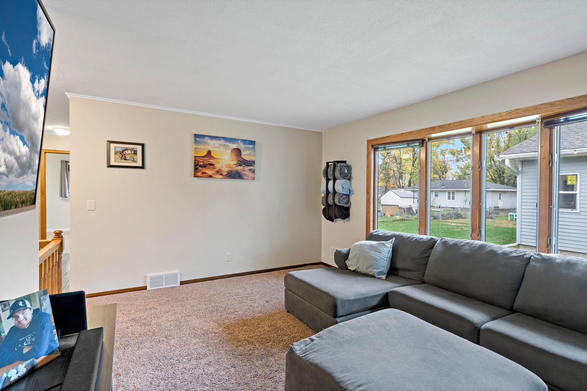 View of Residential at 1319 18th Street, Hastings MN 55033, Hastings (11 of 46) - Mike Wilen | Minnesota Team Real Estate