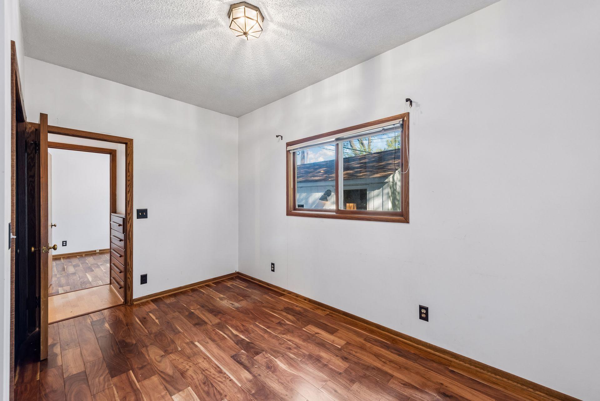 View of Residential at 3971 Wooddale Avenue, Saint Louis Park MN 55416, Saint Louis Park (29 of 42) - Mike Wilen | Minnesota Team Real Estate