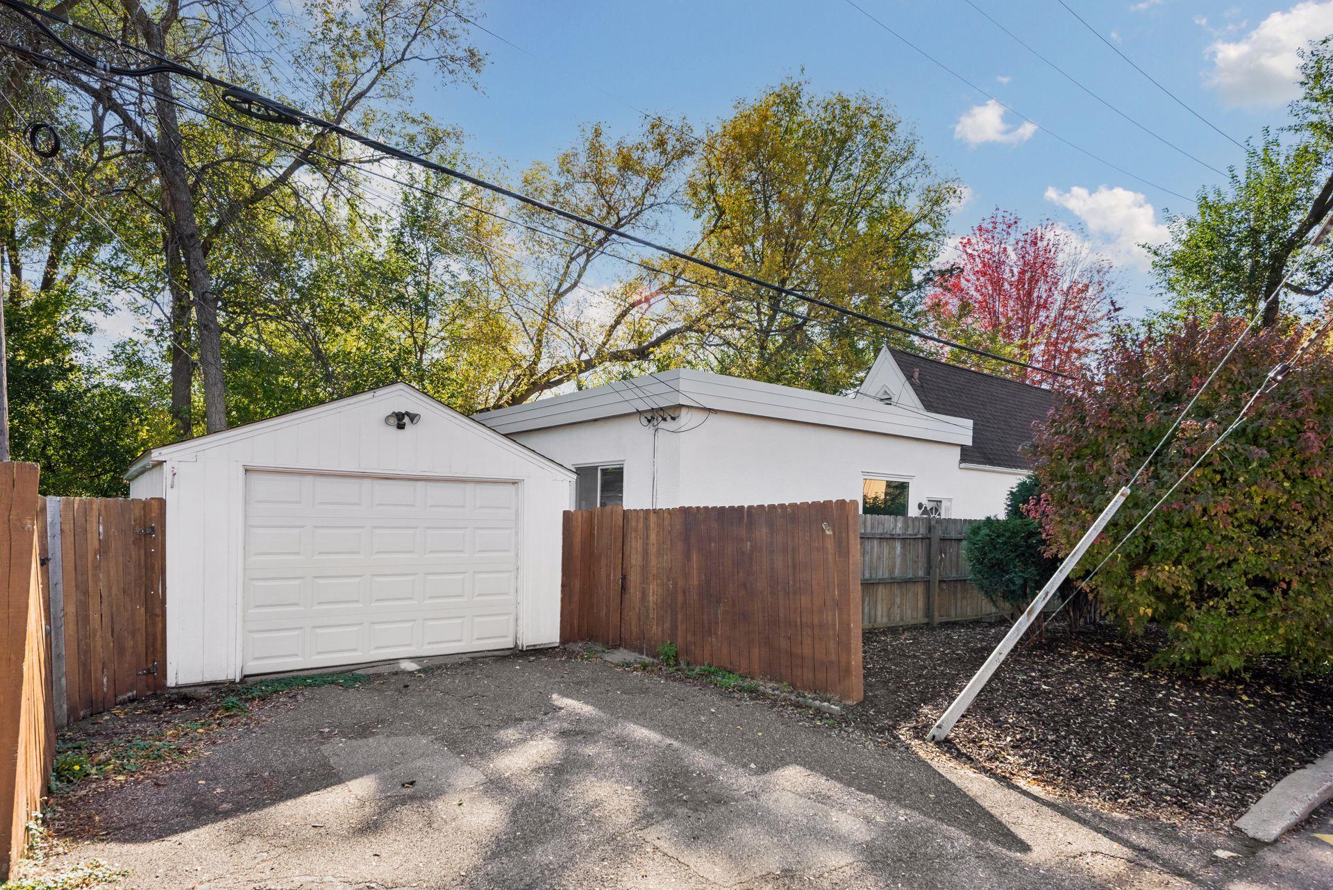 View of Residential at 3971 Wooddale Avenue, Saint Louis Park MN 55416, Saint Louis Park (38 of 42) - Mike Wilen | Minnesota Team Real Estate