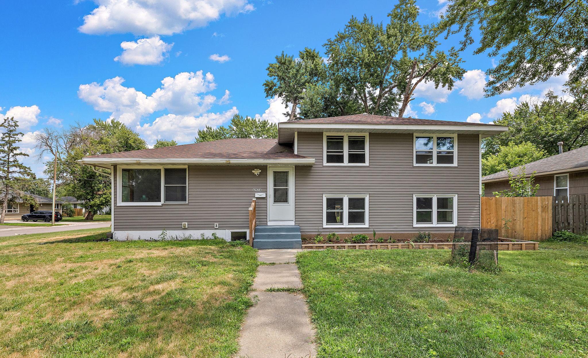 View of Residential at 6924 Scott Avenue, Brooklyn Center MN 55429, Brooklyn Center (4 of 34) - Mike Wilen | Minnesota Team Real Estate