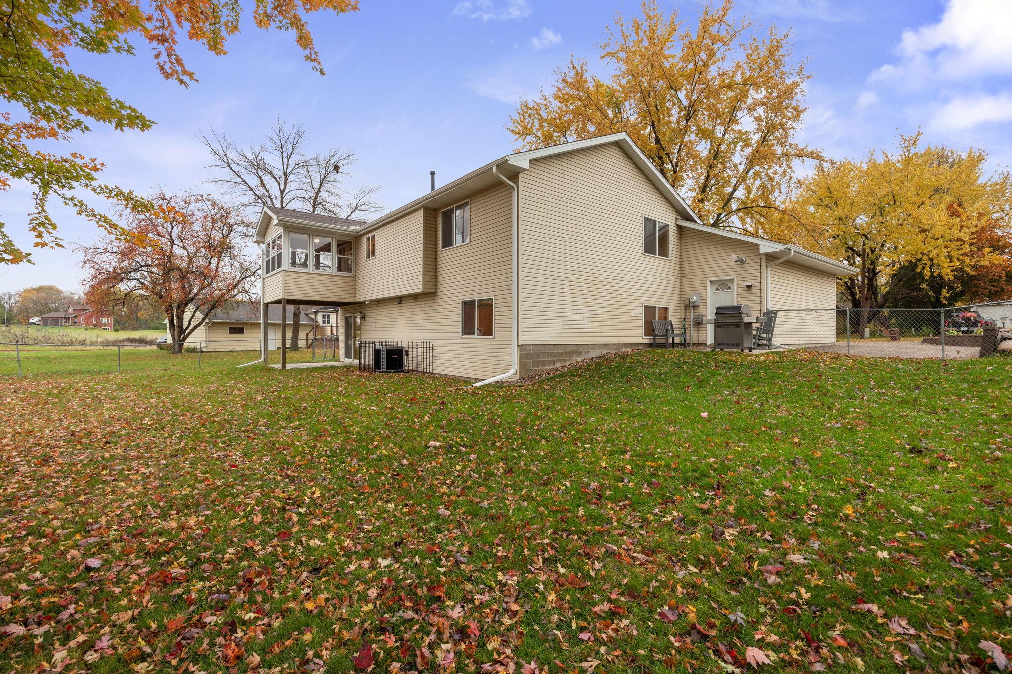 View of Residential at 1240 8th Street, Howard Lake MN 55349, Howard Lake (30 of 34) - Mike Wilen | Minnesota Team Real Estate