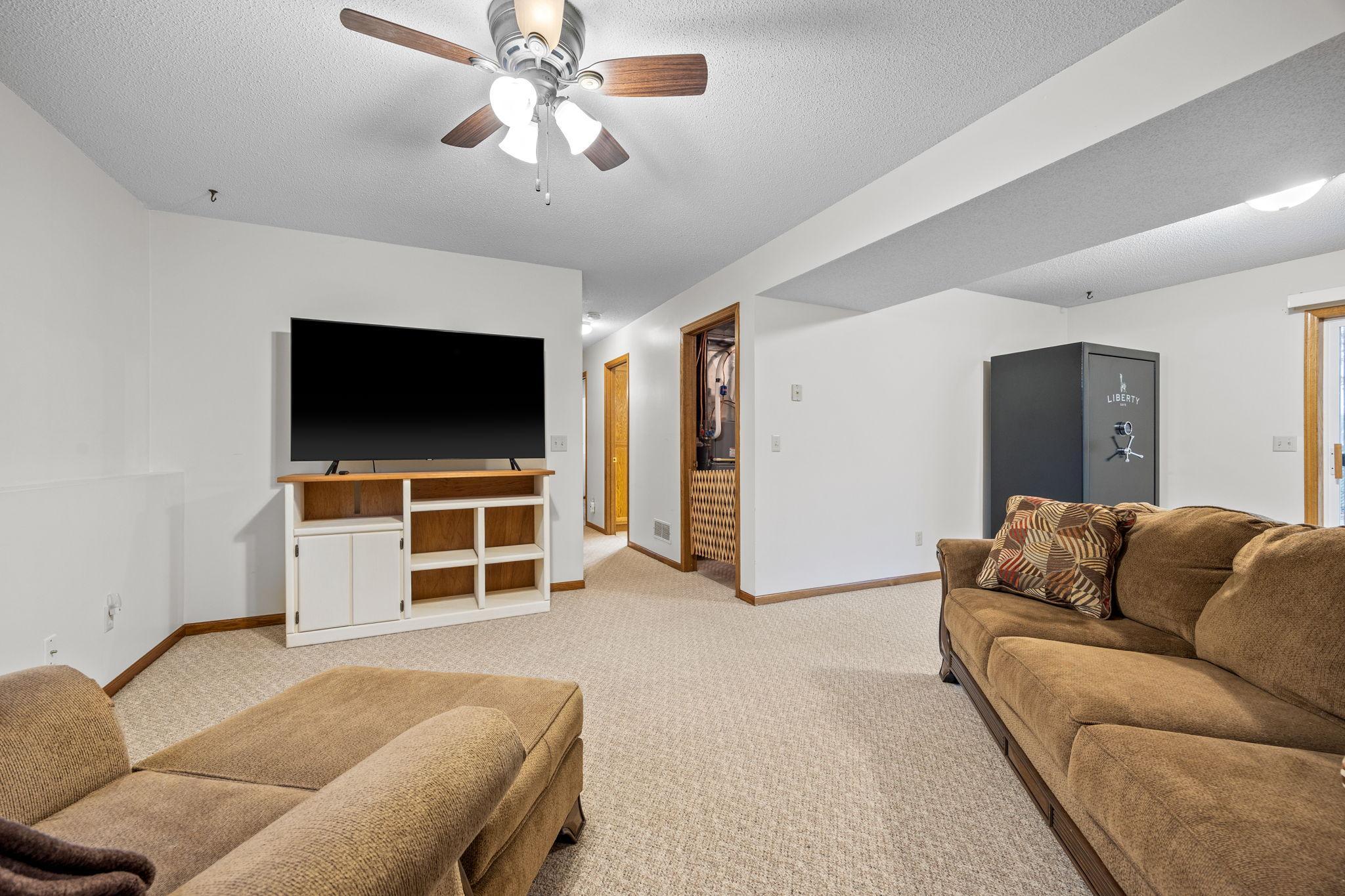 View of Residential at 1240 8th Street, Howard Lake MN 55349, Howard Lake (27 of 34) - Mike Wilen | Minnesota Team Real Estate