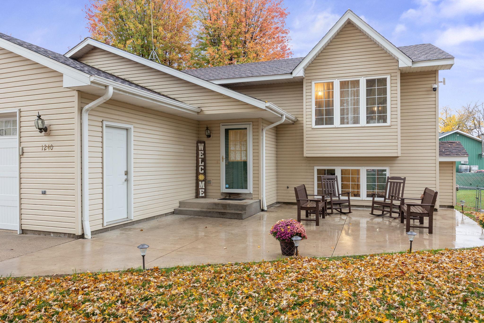 View of Residential at 1240 8th Street, Howard Lake MN 55349, Howard Lake (5 of 34) - Mike Wilen | Minnesota Team Real Estate