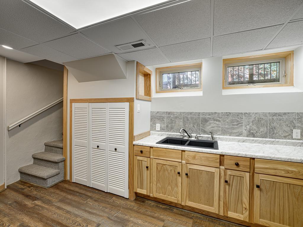 View of Residential Income at 203 Chatsworth Street, Saint Paul MN 55105, Saint Paul (36 of 46) - Mike Wilen | Minnesota Team Real Estate