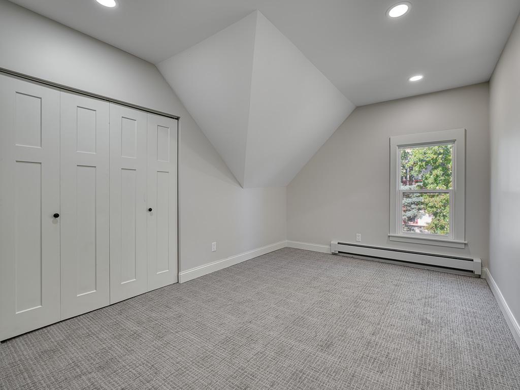 View of Residential Income at 203 Chatsworth Street, Saint Paul MN 55105, Saint Paul (27 of 46) - Mike Wilen | Minnesota Team Real Estate