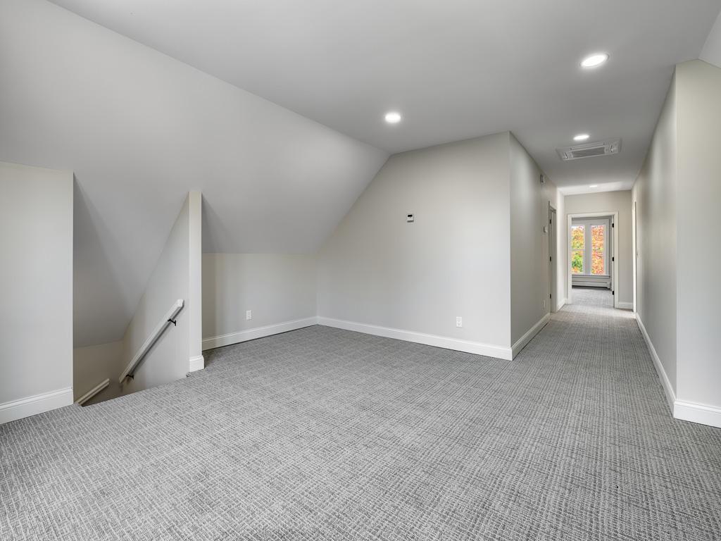 View of Residential Income at 203 Chatsworth Street, Saint Paul MN 55105, Saint Paul (25 of 46) - Mike Wilen | Minnesota Team Real Estate