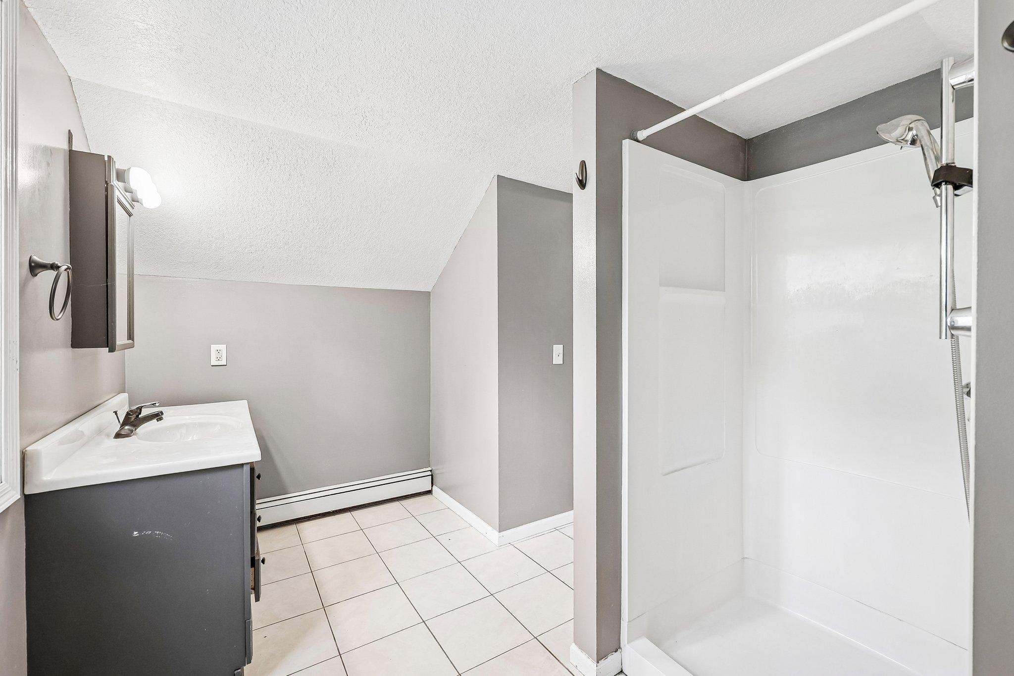 View of Residential Income at 2347 Western Avenue, Roseville MN 55113, Roseville (21 of 28) - Mike Wilen | Minnesota Team Real Estate