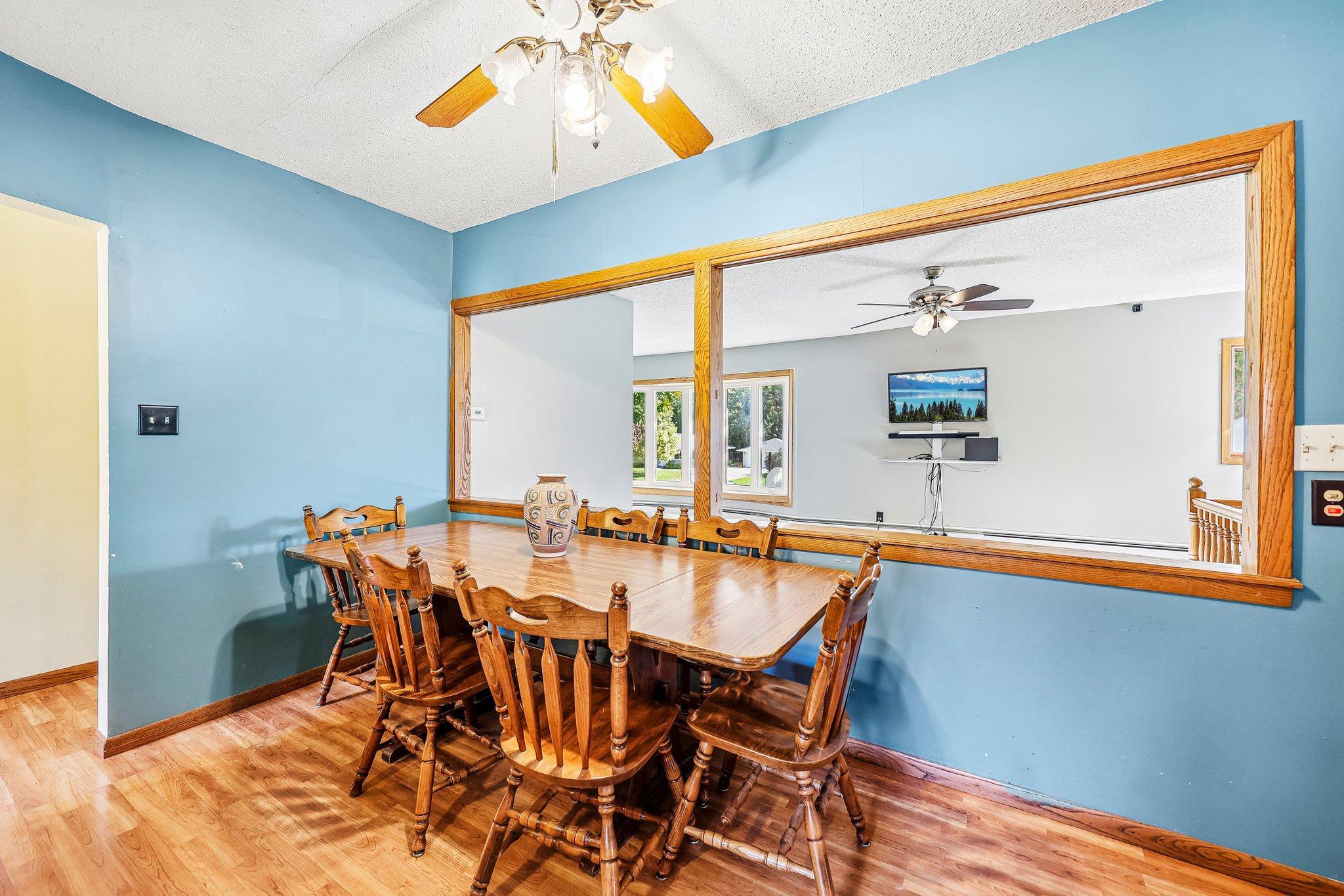 View of Residential Income at 2347 Western Avenue, Roseville MN 55113, Roseville (3 of 28) - Mike Wilen | Minnesota Team Real Estate