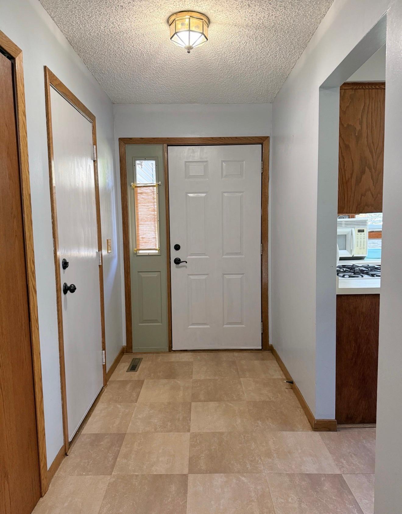 View of Residential at 1814 Walnut Lane, Eagan MN 55122, Eagan (8 of 31) - Mike Wilen | Minnesota Team Real Estate