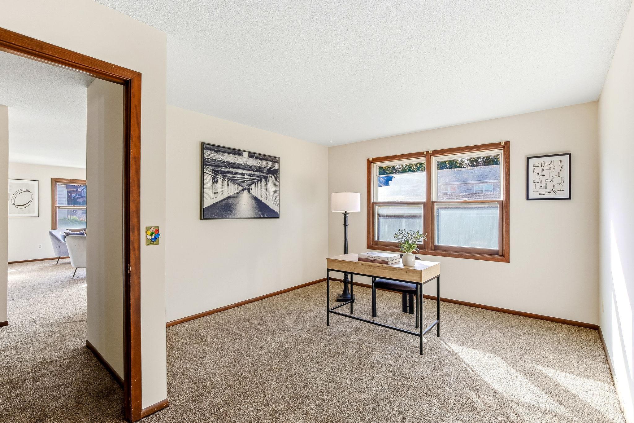 View of Residential at 6750 Gretchen Court, Oakdale MN 55128, Oakdale (11 of 28) - Mike Wilen | Minnesota Team Real Estate