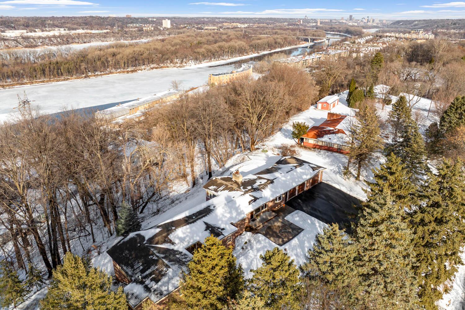 View of Residential at 1755 Lexington Avenue, Saint Paul MN 55118, Saint Paul (57 of 58) - Mike Wilen | Minnesota Team Real Estate